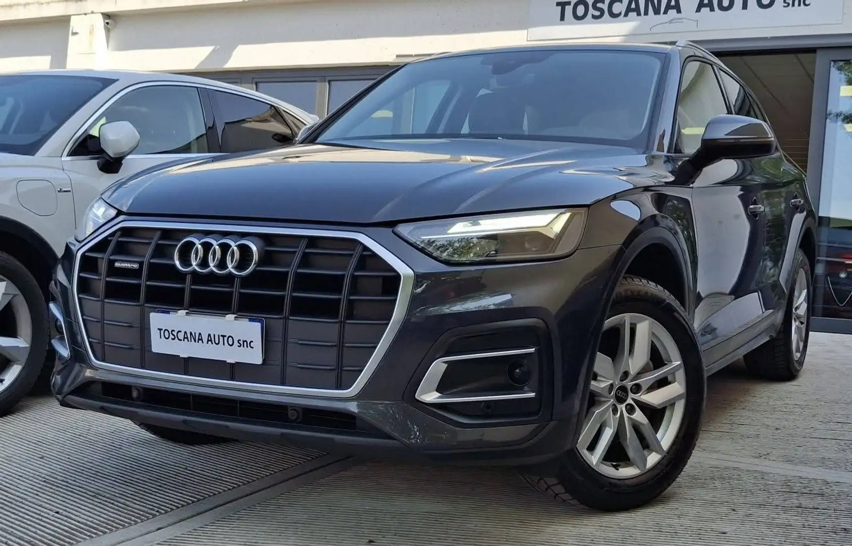 Audi Q5 Q5 40 2.0 tdi mhev Business Advanced quattro Grigio - 1