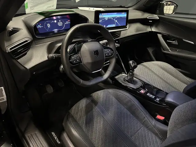 Peugeot 2008 view 15