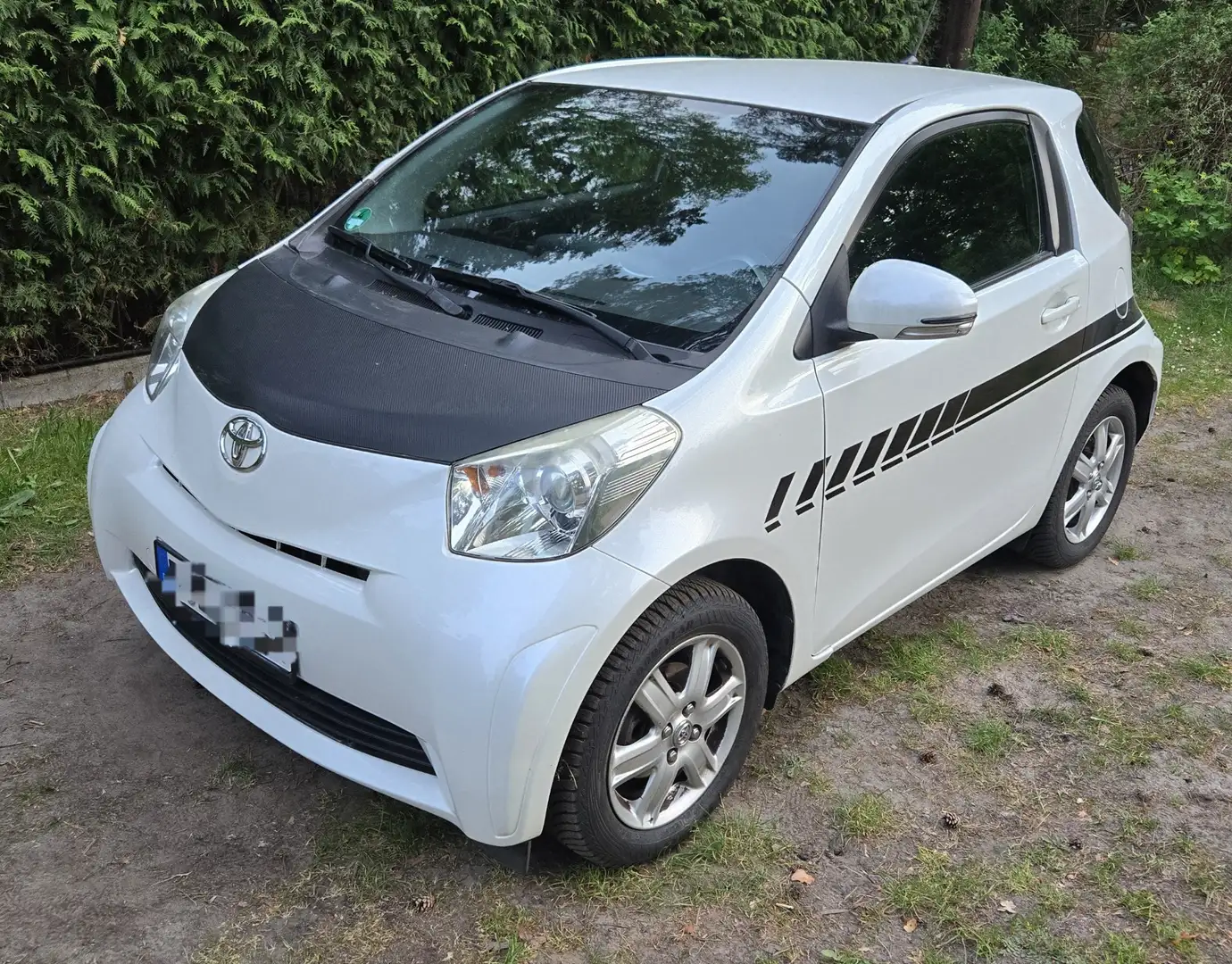 Toyota iQ Basis Weiß - 1