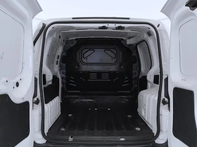 Fiat Fiorino view 11