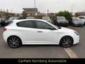 Alfa Romeo Giulietta Veloce 241 PS Weiß - thumbnail 11