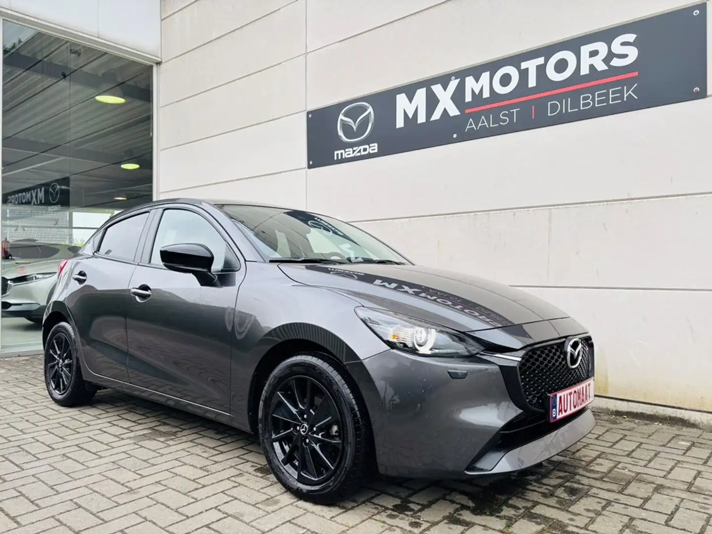 Mazda 2 1.5L SKYACTIV-G 90pk Automaat * Homura * Grijs - 1