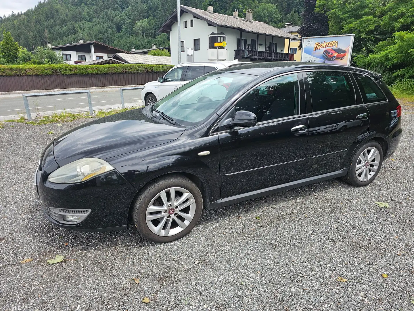 Fiat Croma 1,9 JTD Multijet 120 Emotion Negro - 2