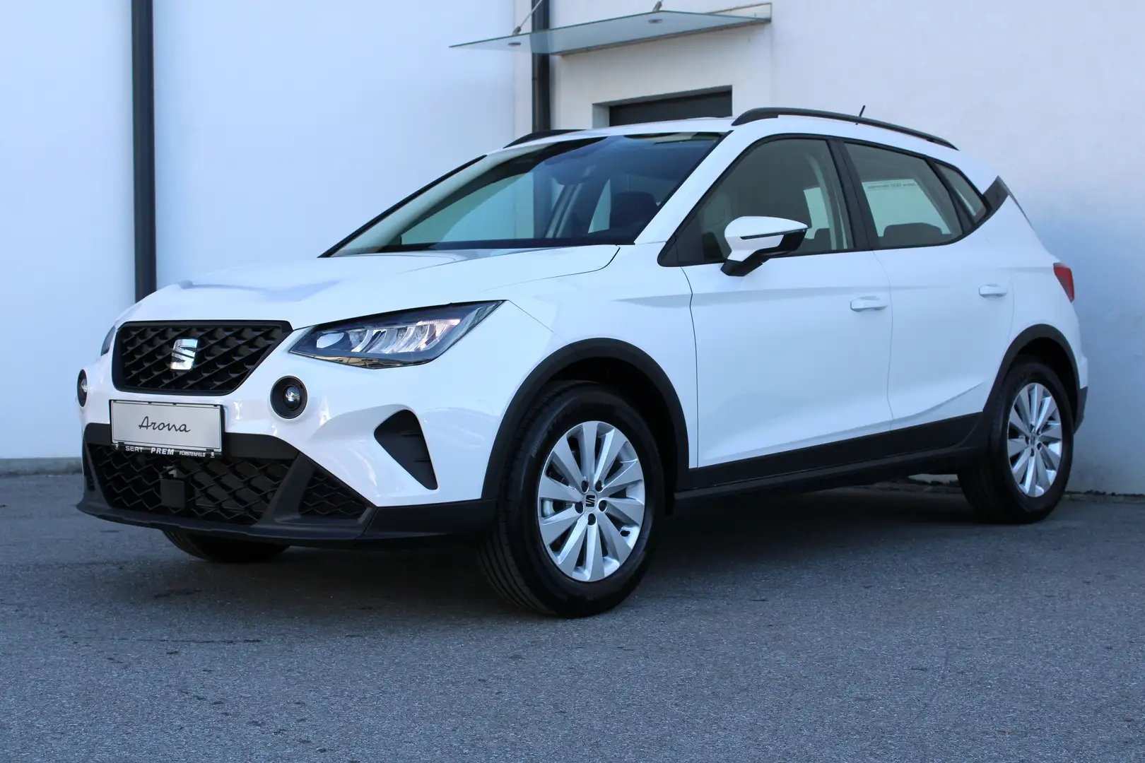 SEAT Arona Reference Edition 1.0 TSI 95 PS mit vielen Extras! Blanc - 2