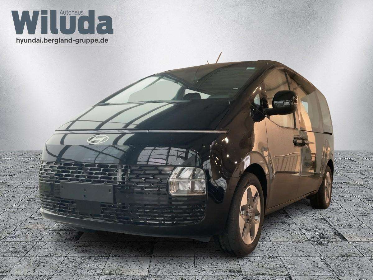 Second hand Hyundai Staria 1.6