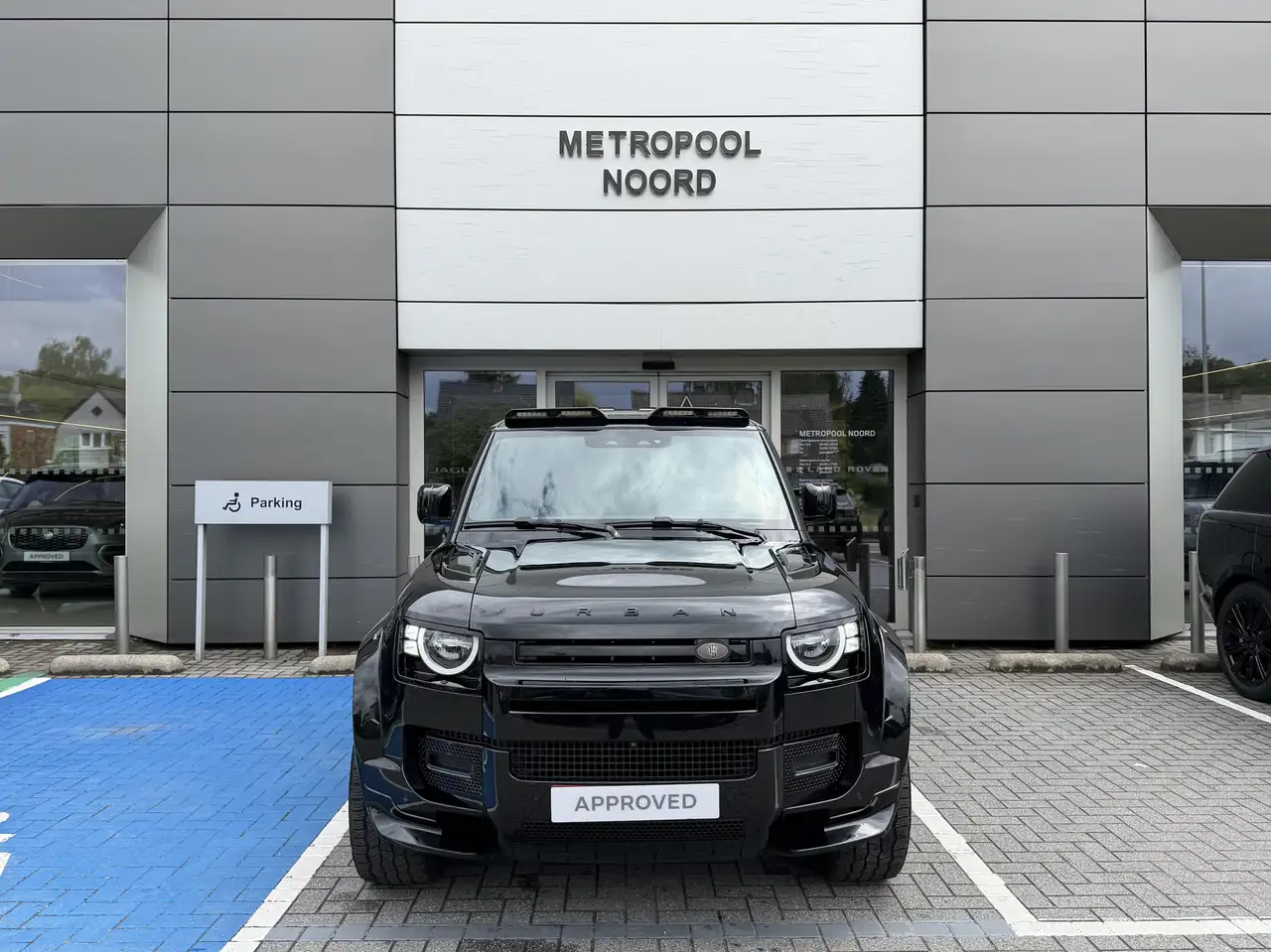Land Rover Defender 90 3l D200 S // U R B A N // Lichte Vracht — foto 2