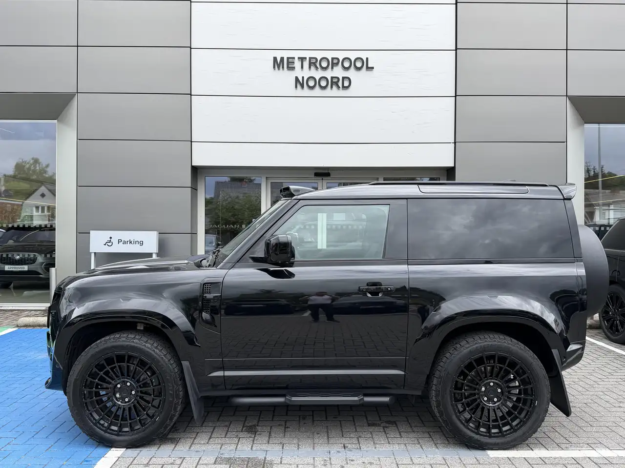 Land Rover Defender 90 3l D200 S // U R B A N // Lichte Vracht — foto 3