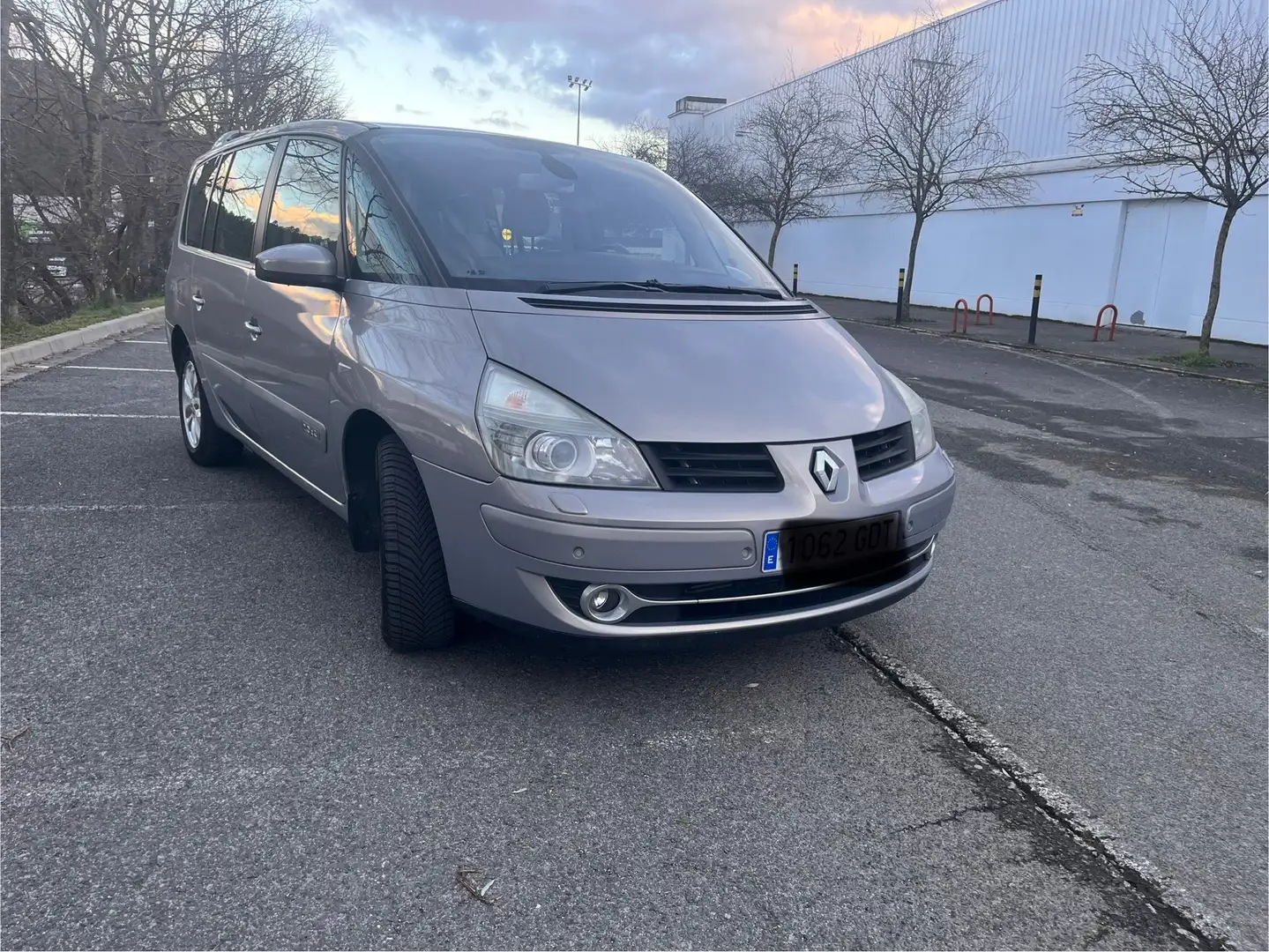 Renault Grand Espace Grand+Espace+2.0dCi+Privilege+Privilege Gris - 1