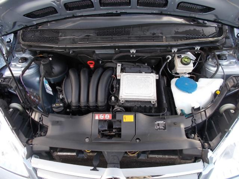 Mercedes-Benz A 150 A150 Elegance, Parkassistent Allwetter — photo 10