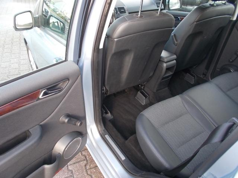 Mercedes-Benz A 150 A150 Elegance, Parkassistent Allwetter — photo 14
