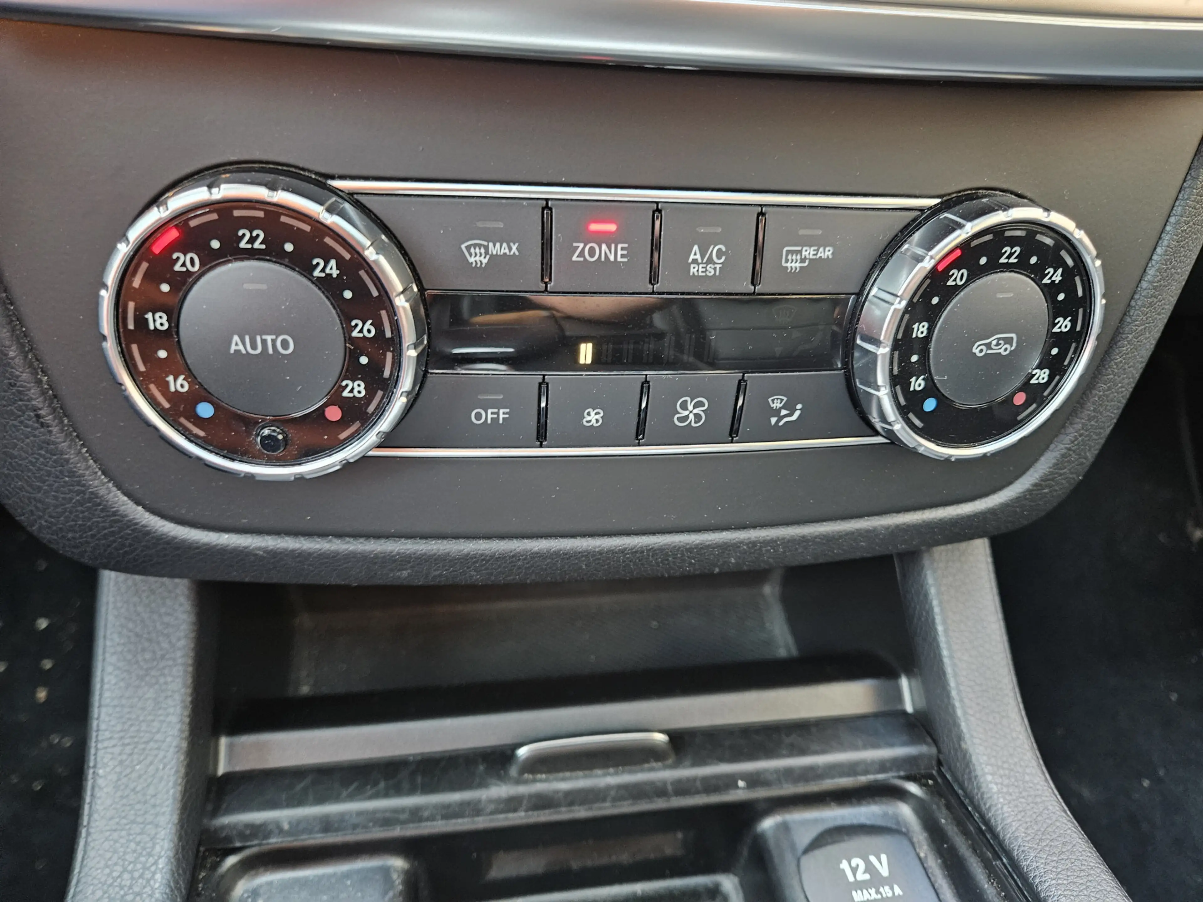 Mercedes-Benz ML 250 M-klasse BlueTEC — photo 19