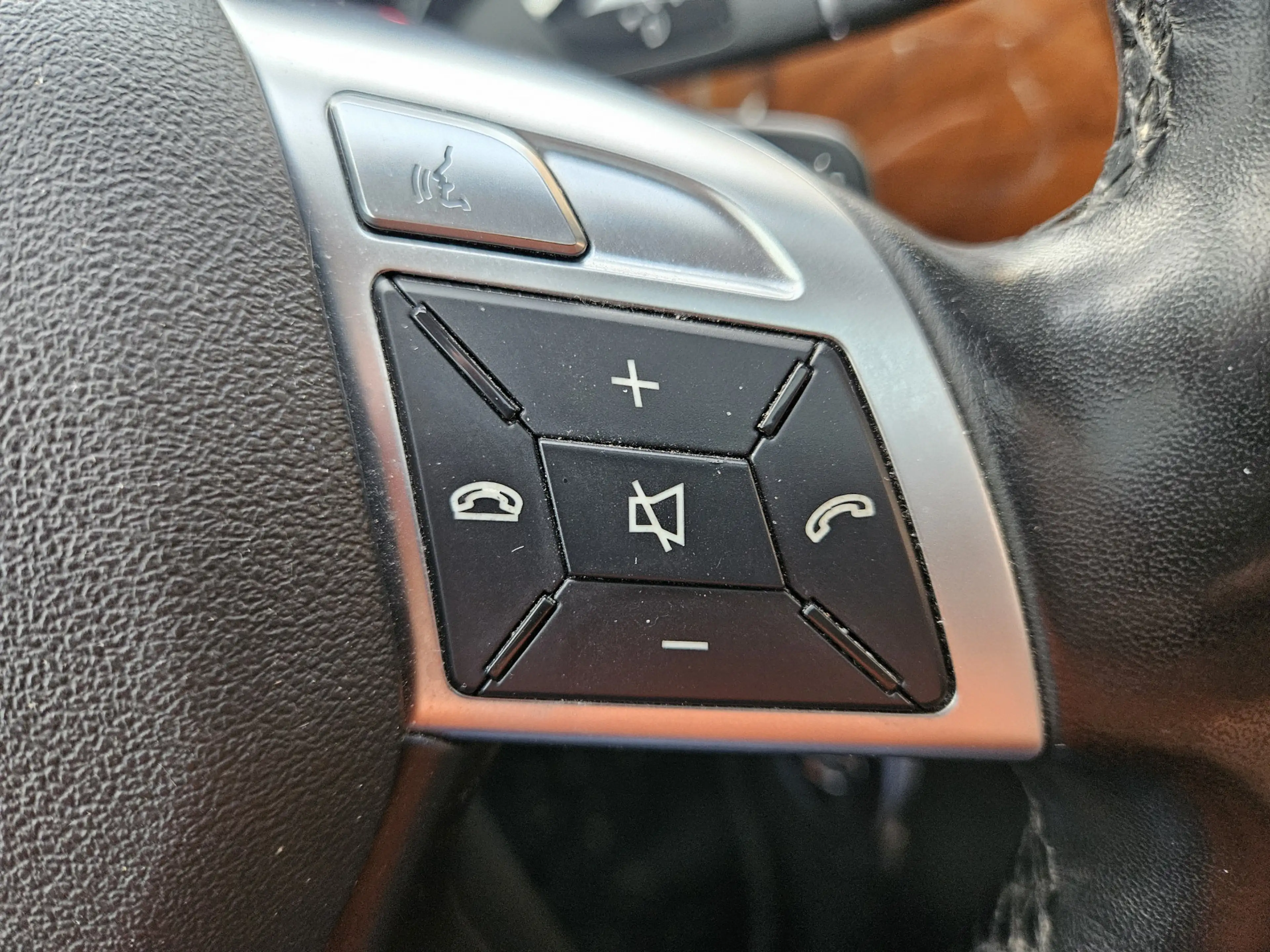 Mercedes-Benz ML 250 M-klasse BlueTEC — photo 23