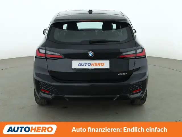 BMW 2 Series view 5