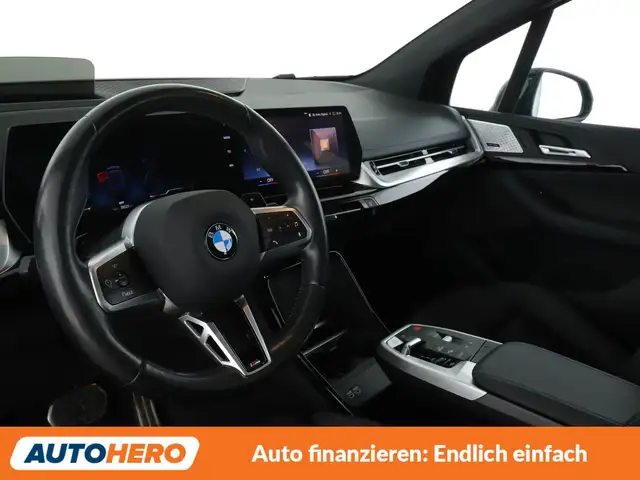 BMW 2 Series view 11