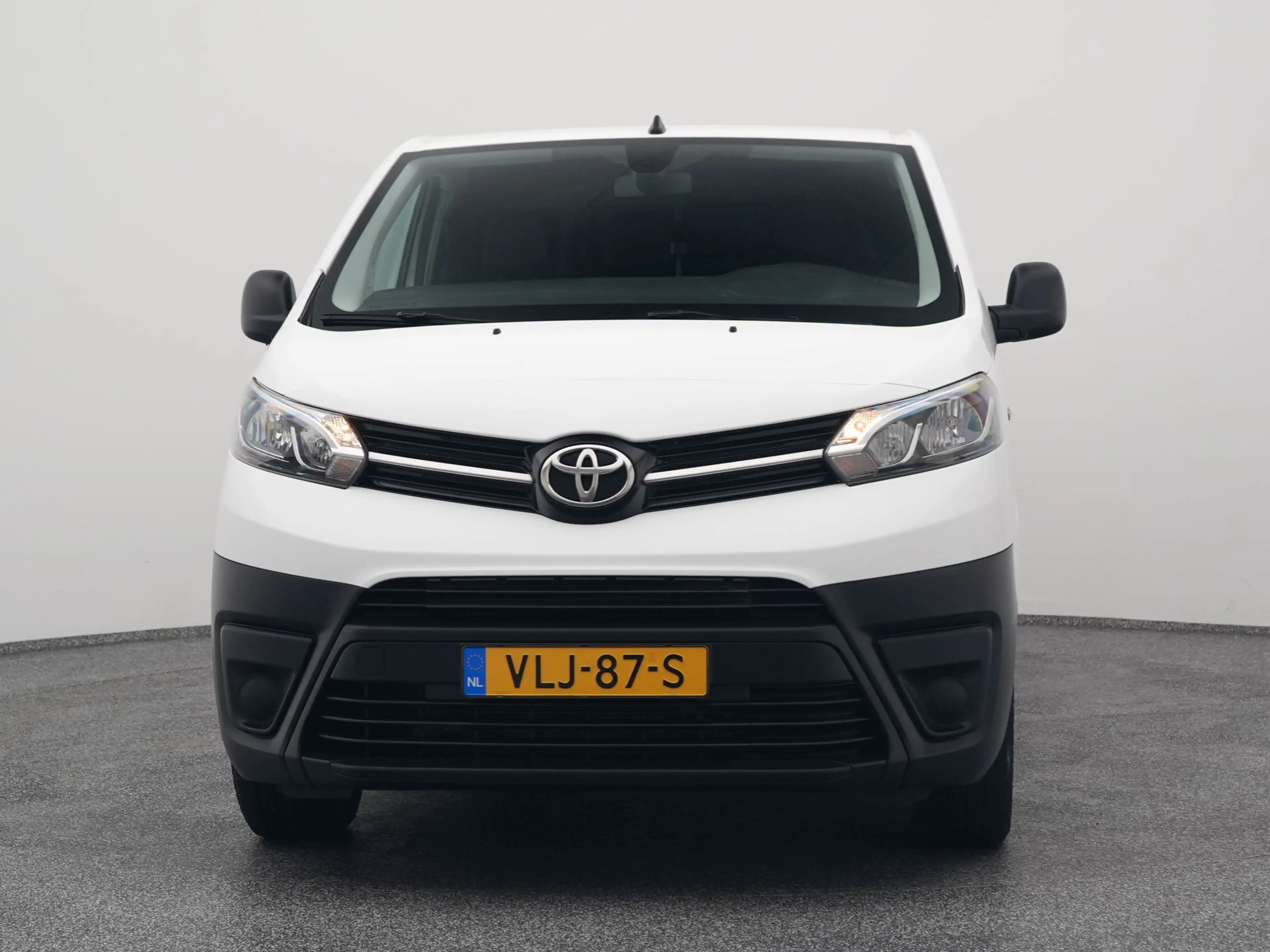 Toyota Proace Electric Worker Extra Range Navigator 2020-edition — photo 10