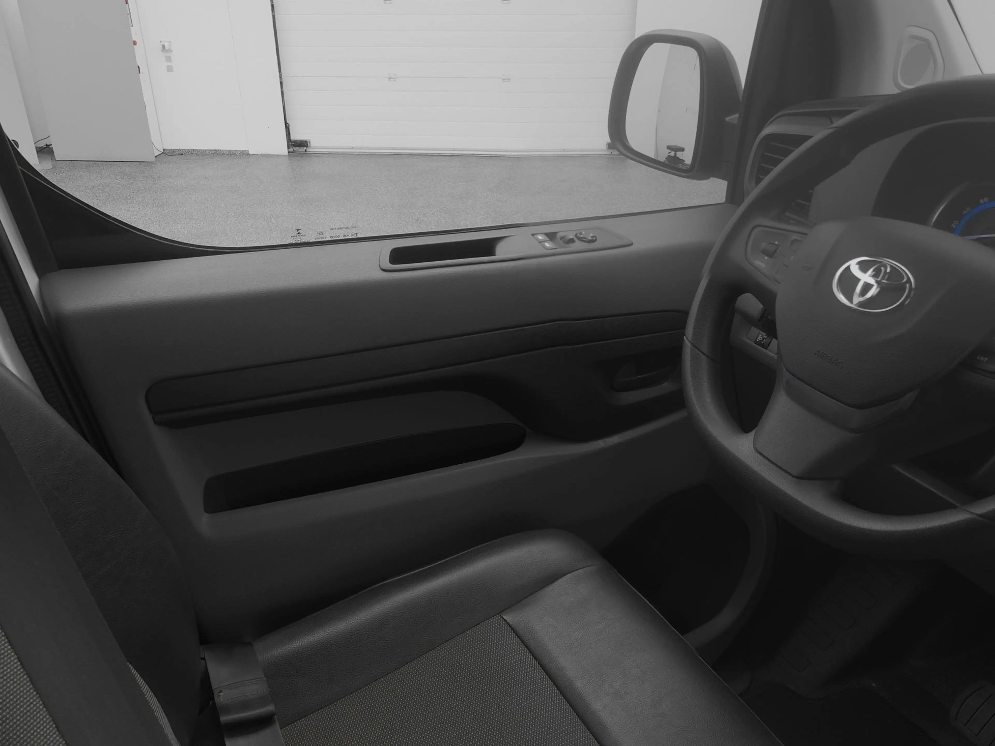 Toyota Proace Electric Worker Extra Range Navigator 2020-edition — photo 12