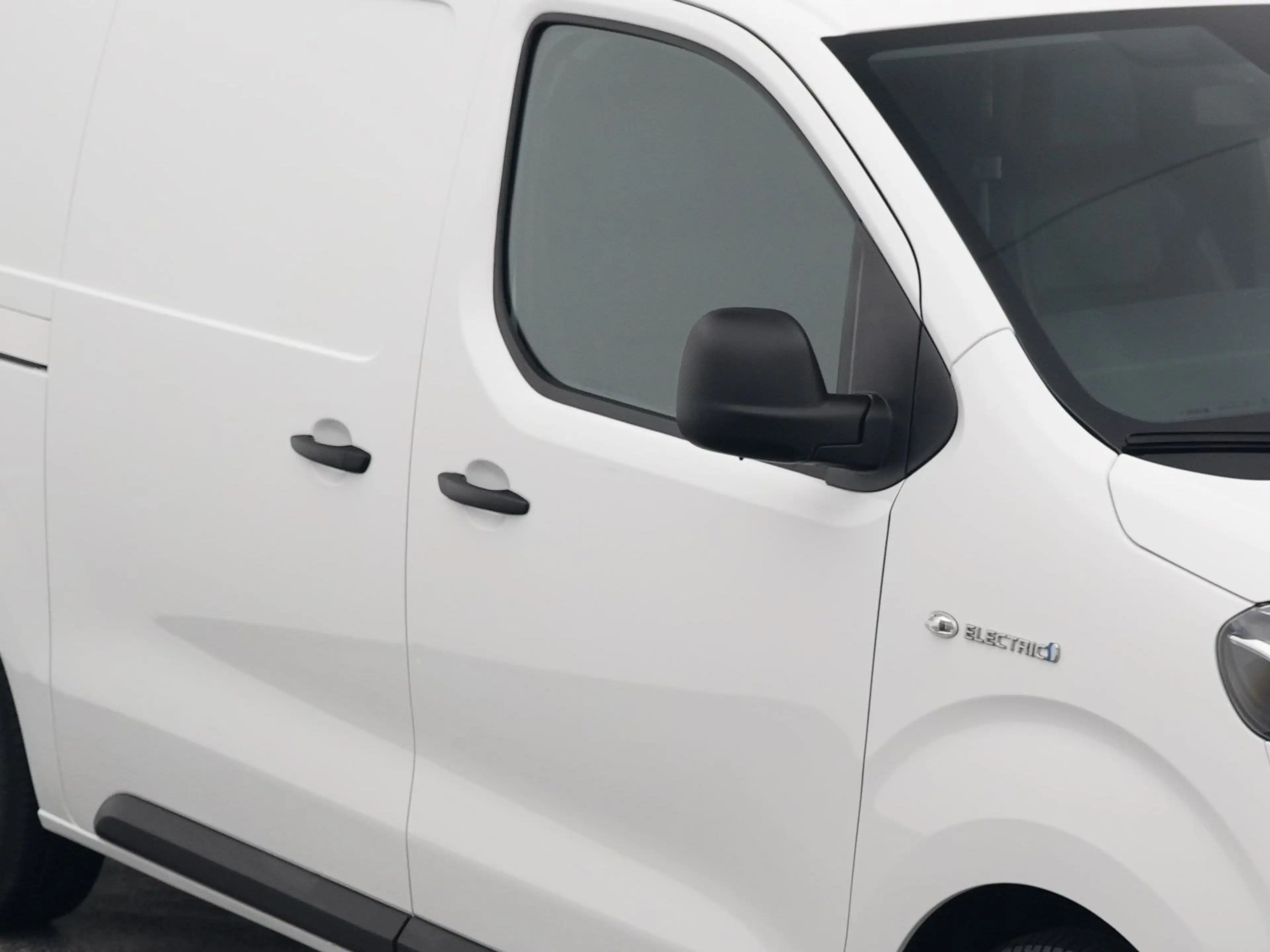 Toyota Proace Electric Worker Extra Range Navigator 2020-edition — photo 24