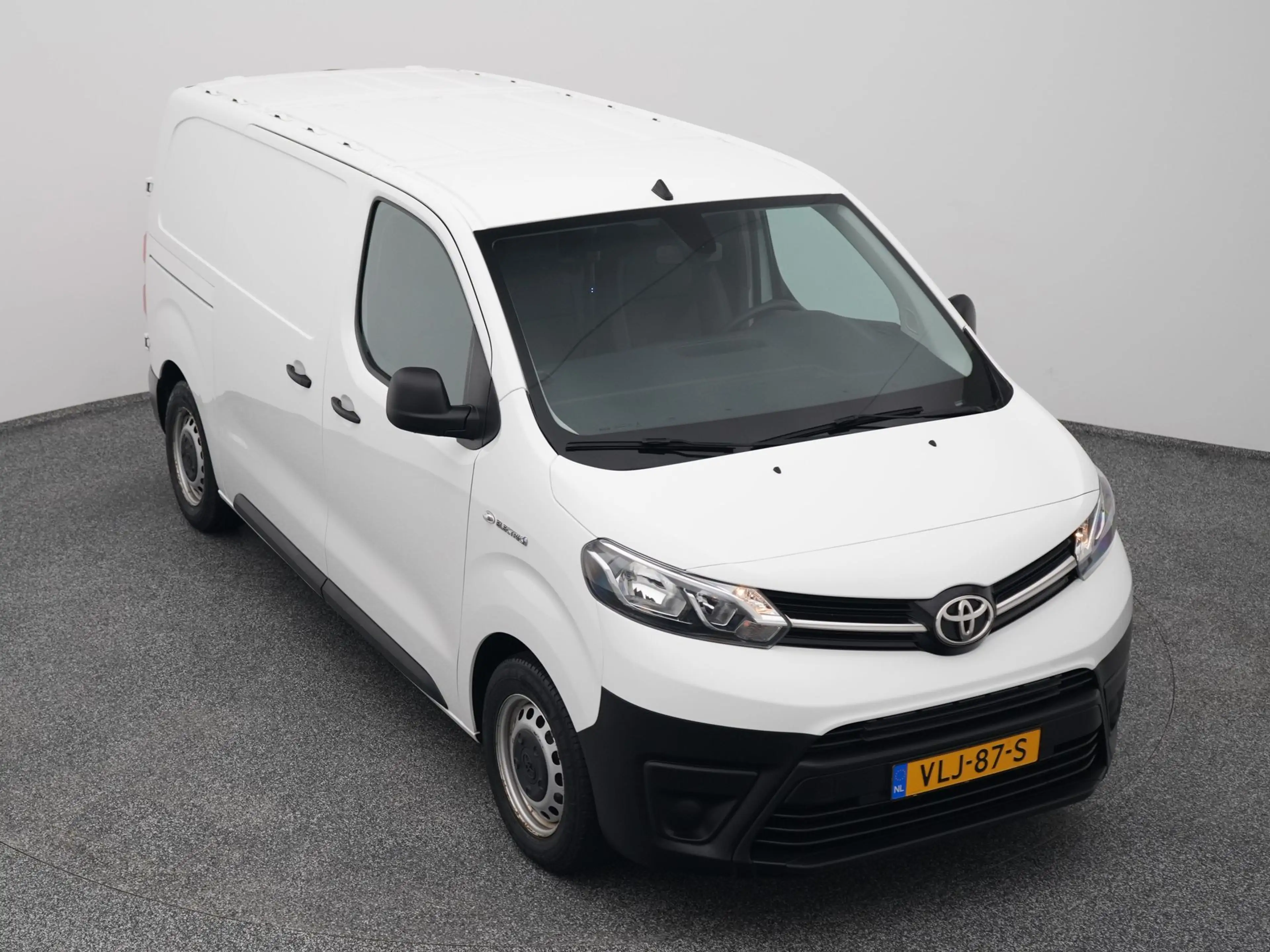 Toyota Proace Electric Worker Extra Range Navigator 2020-edition — photo 25