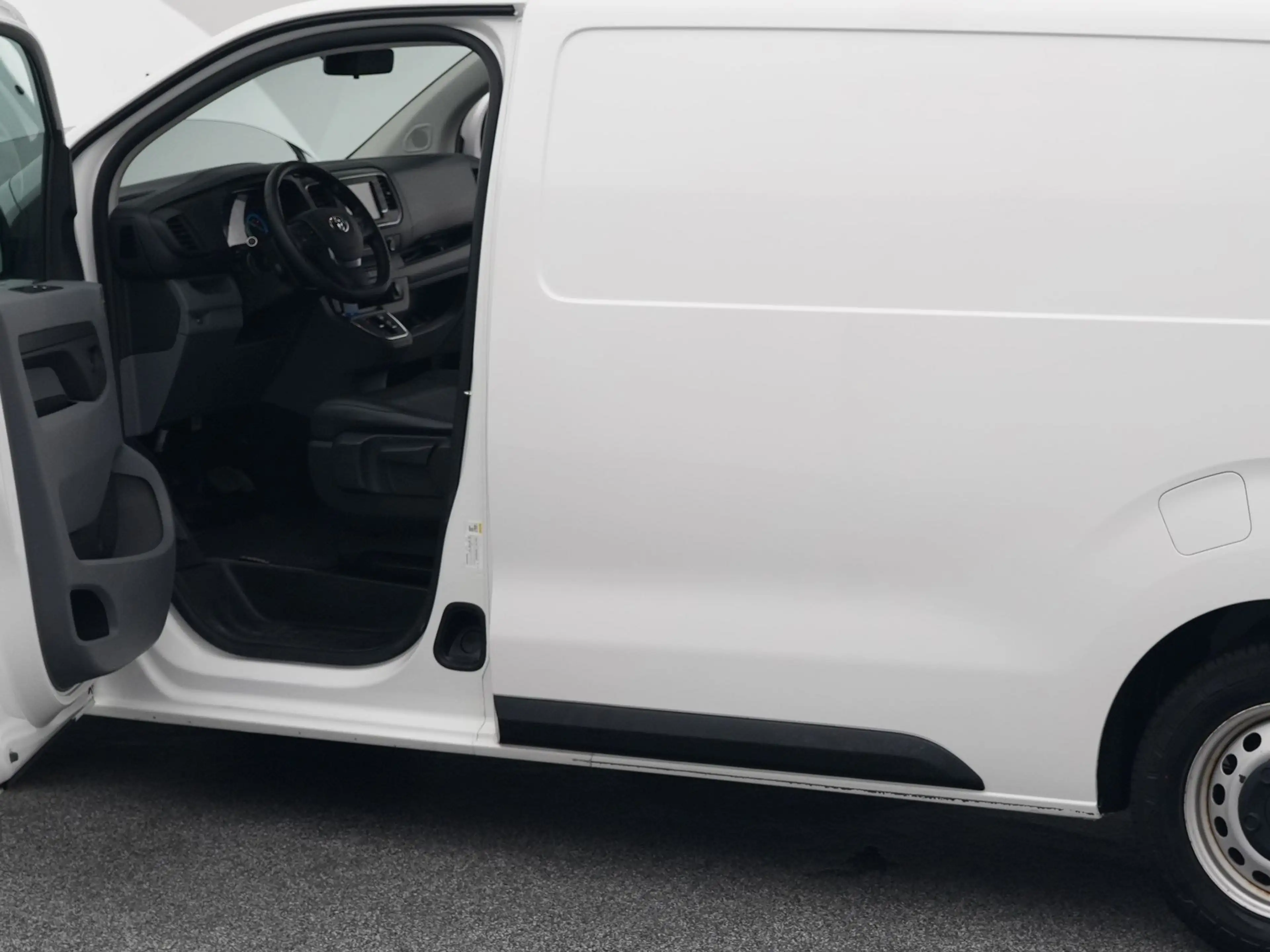 Toyota Proace Electric Worker Extra Range Navigator 2020-edition — photo 34