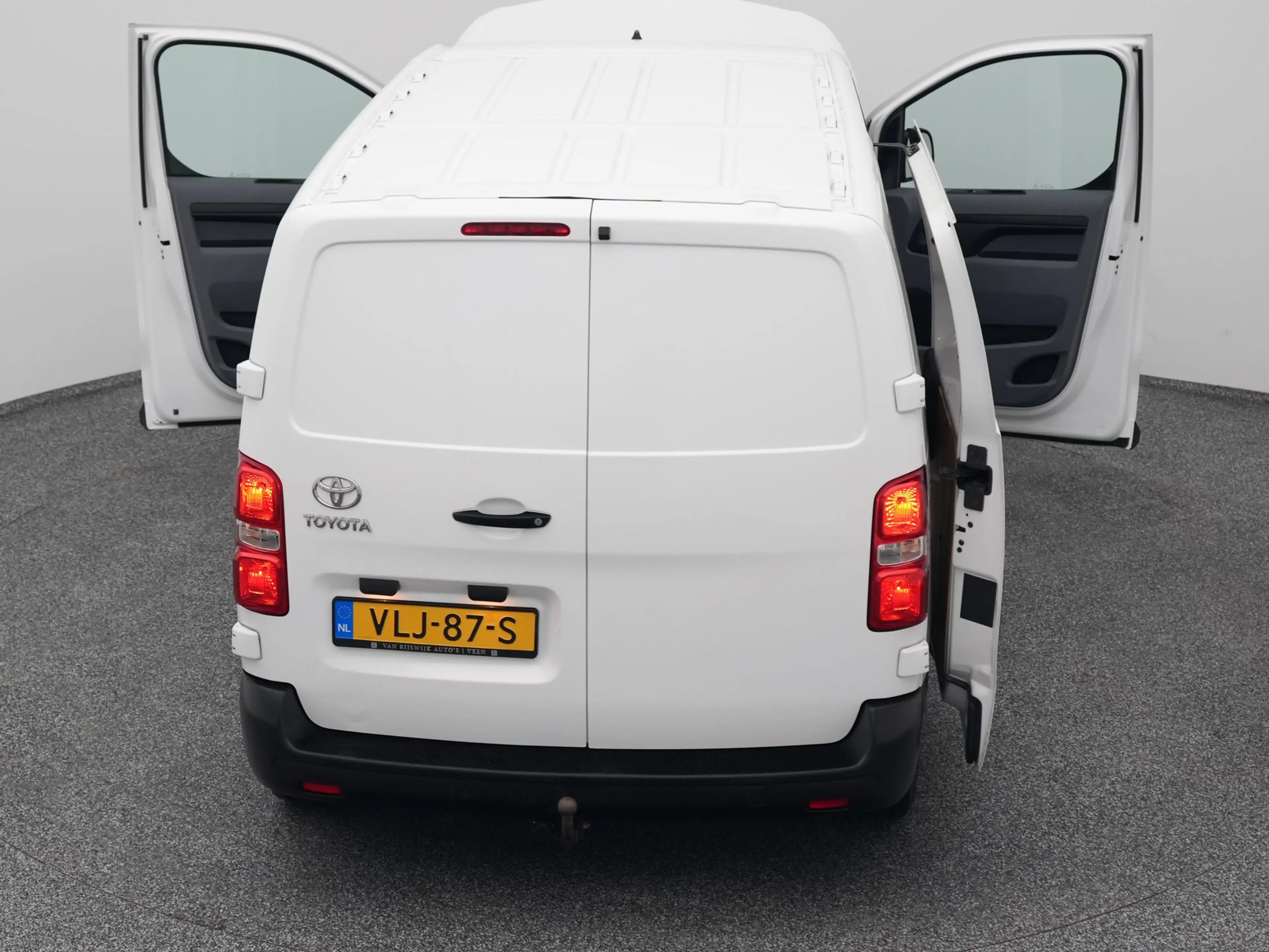 Toyota Proace Electric Worker Extra Range Navigator 2020-edition — photo 30