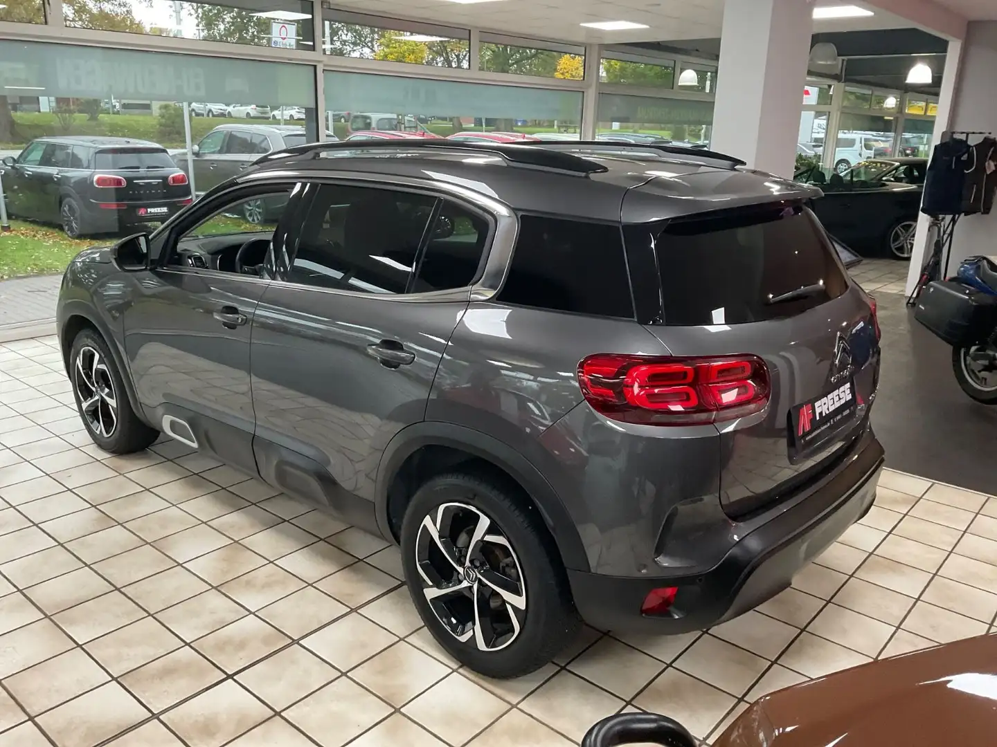 Citroen C5 Aircross Feel Pack Grijs - 2