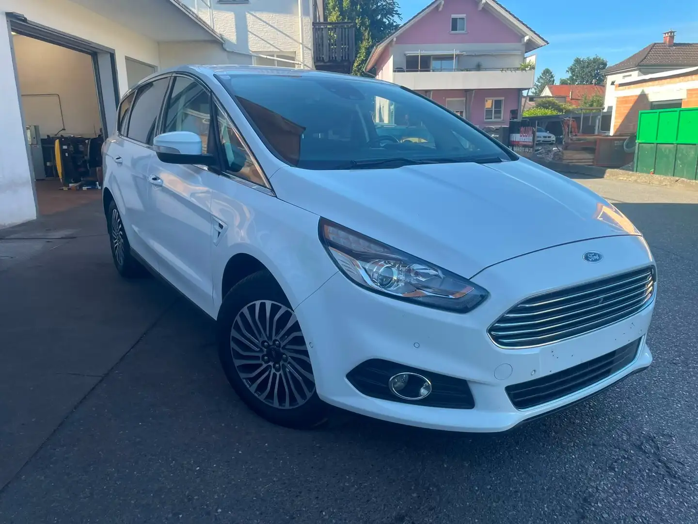 Ford S-Max ST-Line Weiß - 1