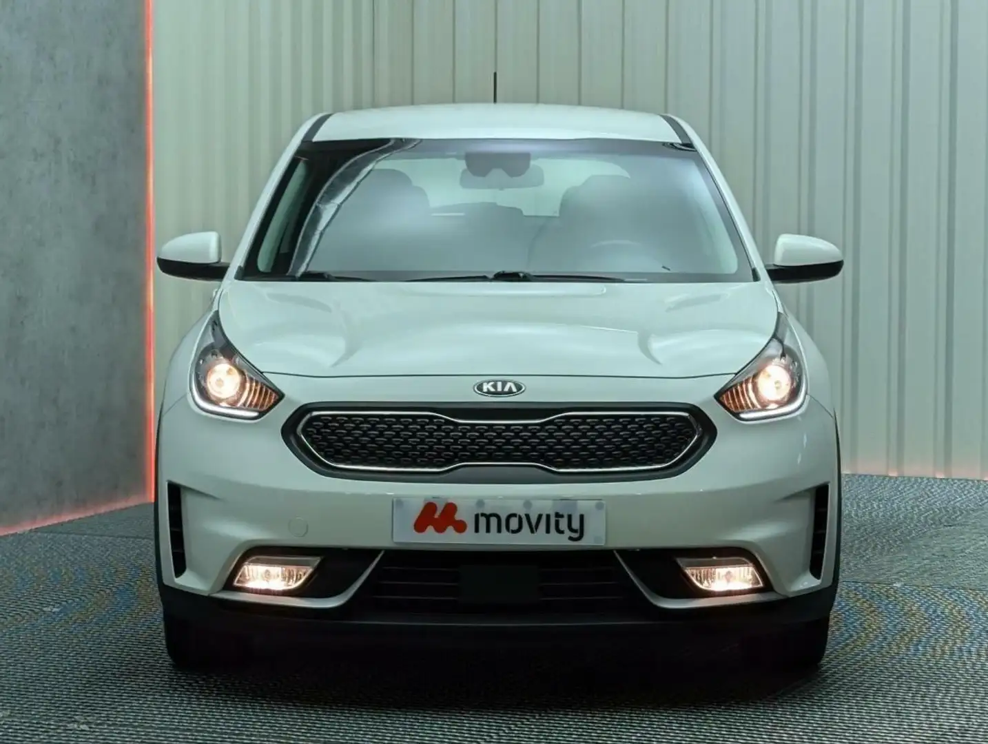 Kia Niro 1.6 GDI HIBRIDO DRIVE Weiß - 2