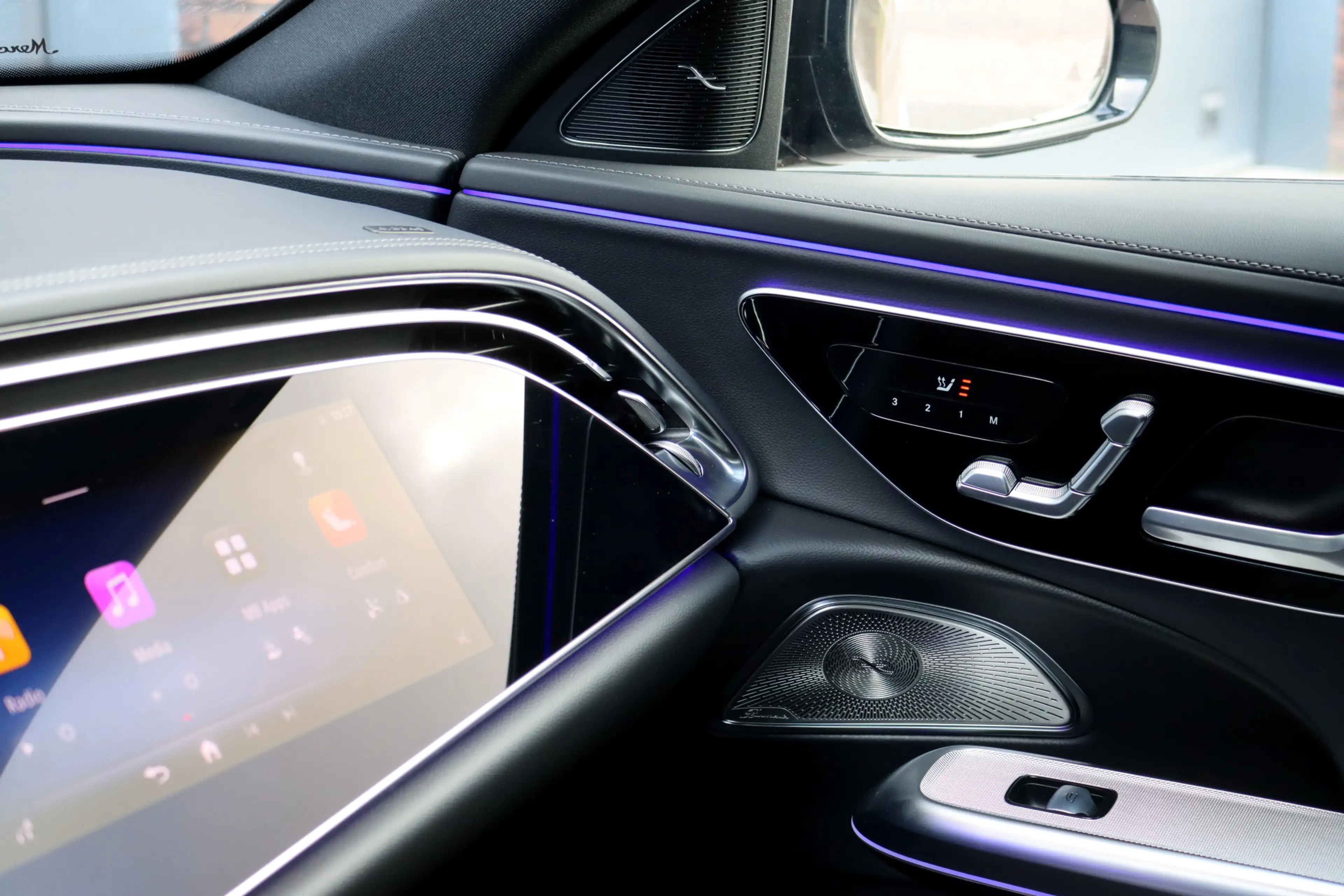 Mercedes-Benz E 300 Estate e AMG Line | Hyperscreen | Distronic+ | HUD — photo 8