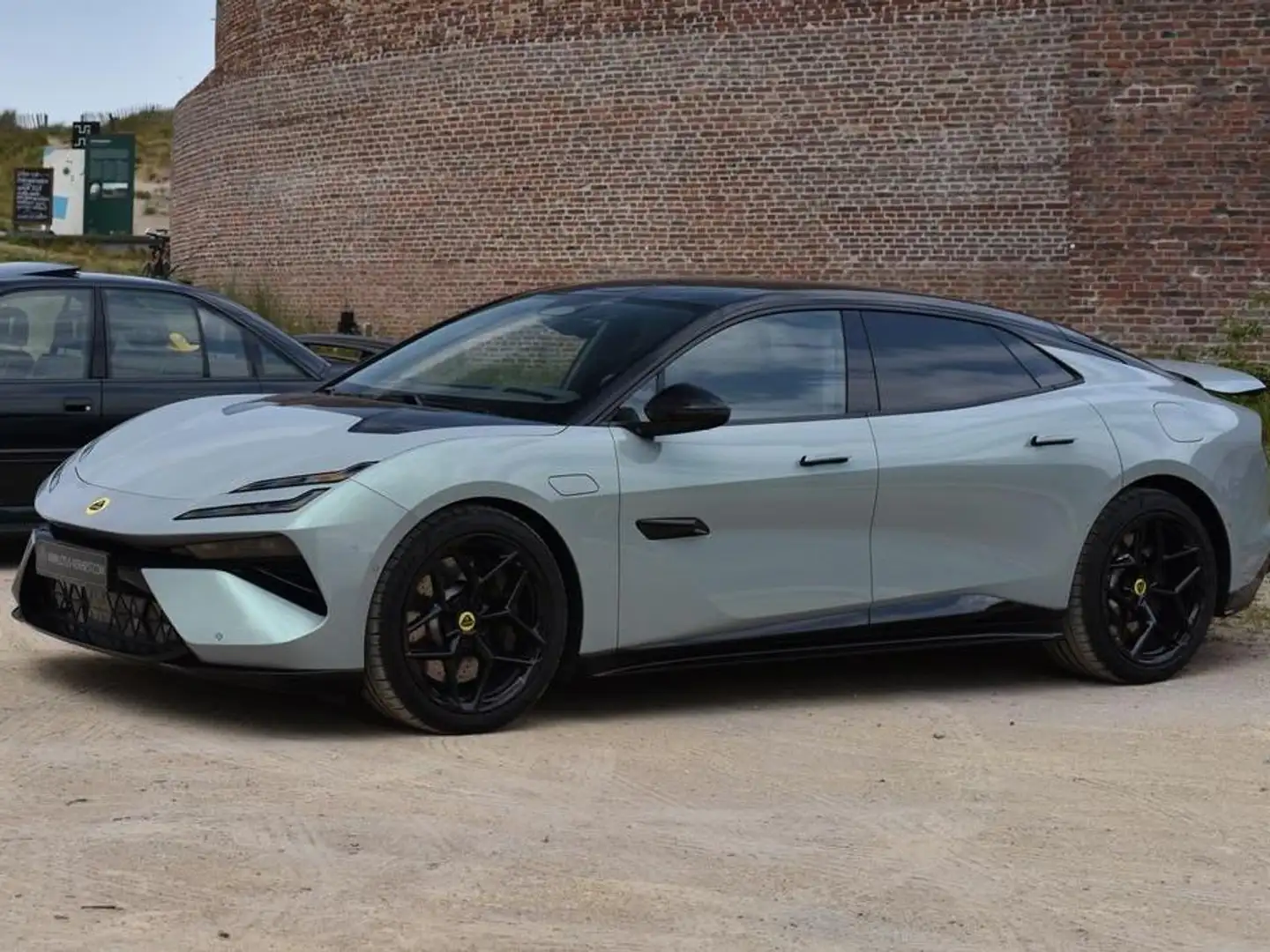 Lotus Emeya Grijs - 2