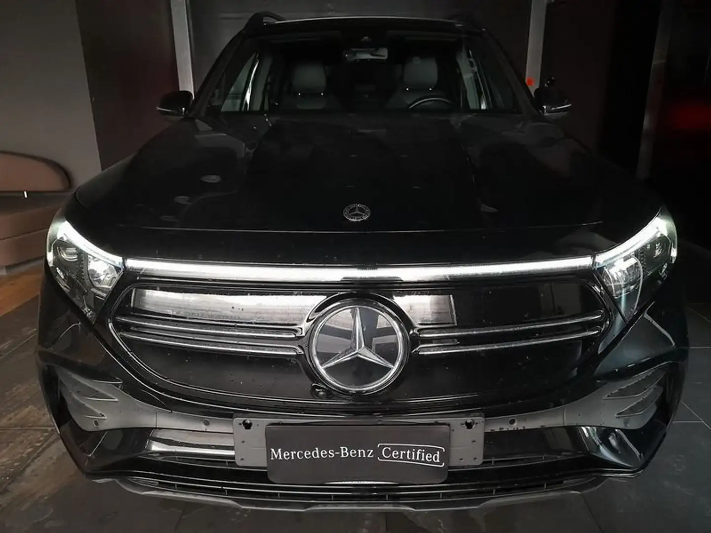 Mercedes-Benz EQB 250 250 Premium Nero - 2