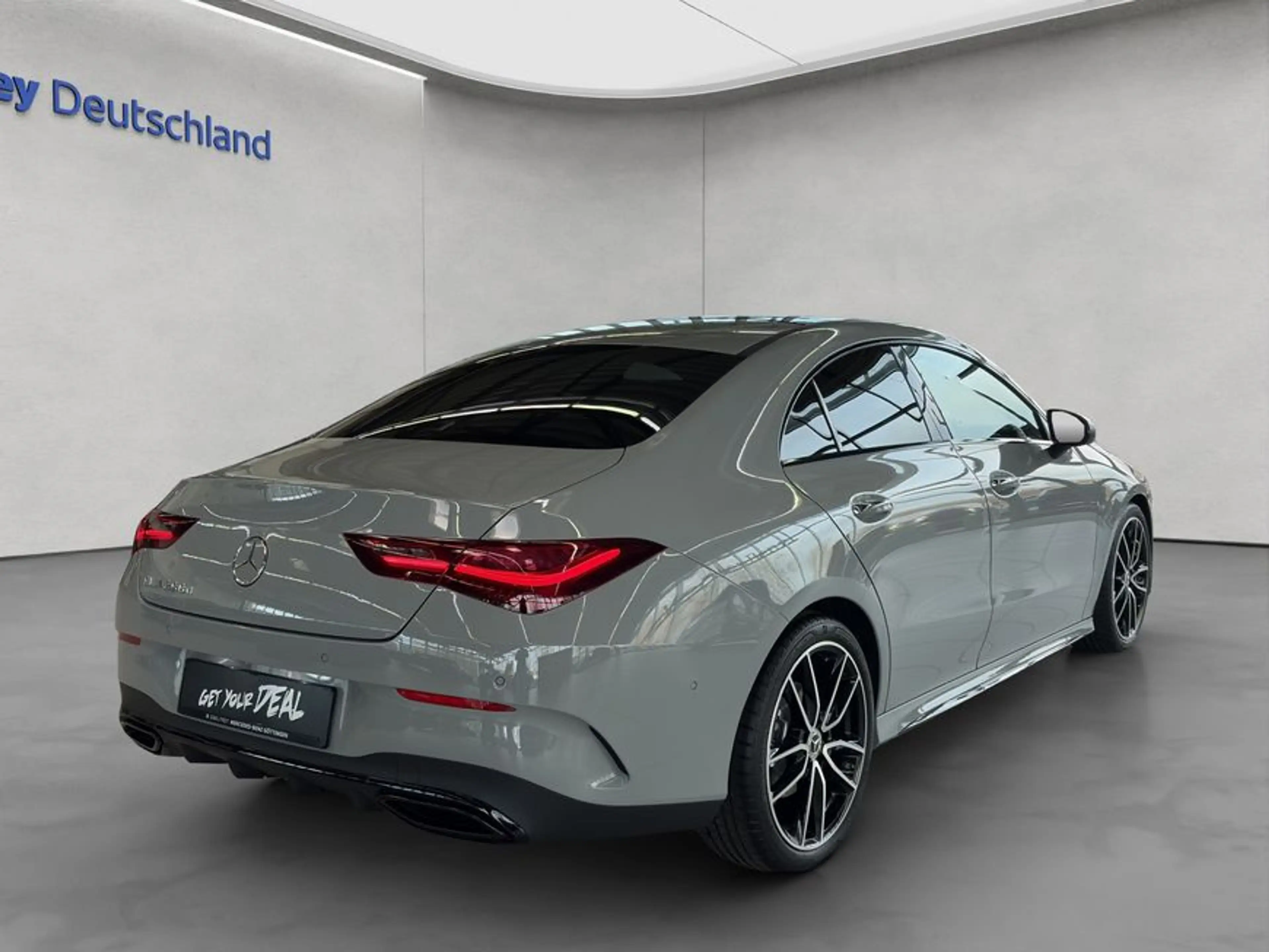 Mercedes-Benz CLA 200 CLA — photo 6