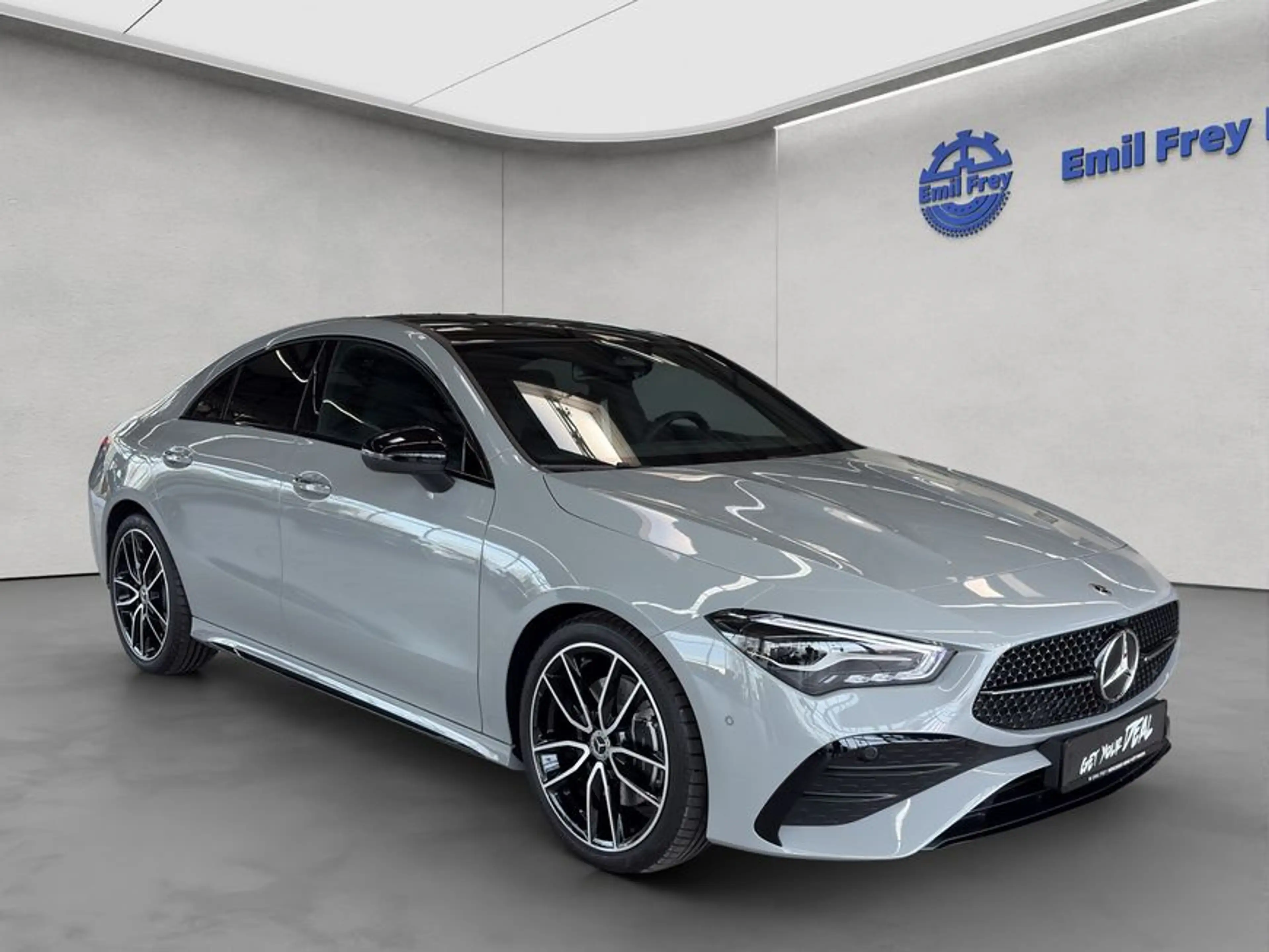 Mercedes-Benz CLA 200 CLA — photo 8
