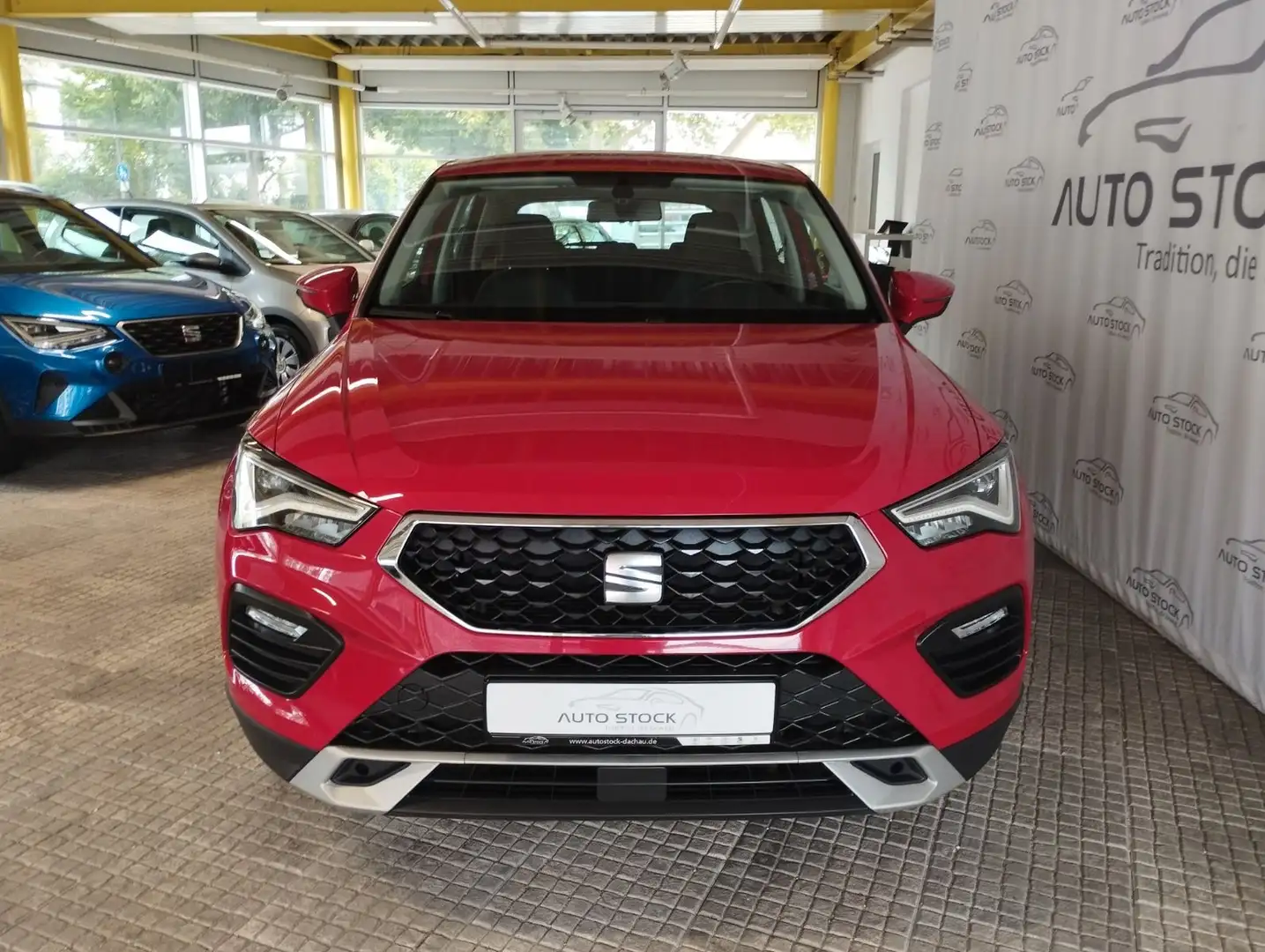SEAT Ateca 1.5 TSI Style PDC LED Sitzheizung GRA AHK Rouge - 2