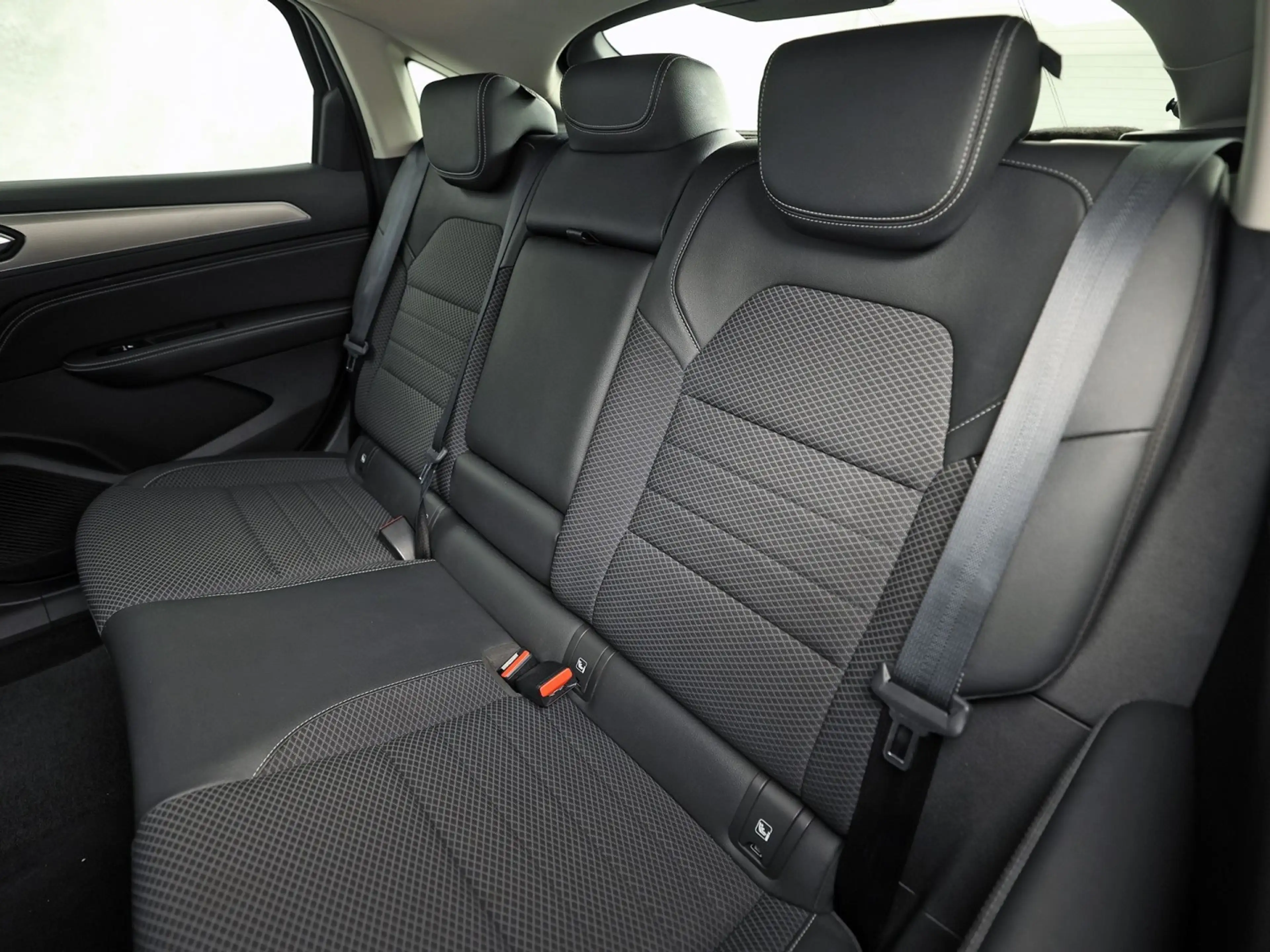 Renault Arkana 1.6 E-Tech Hybrid 145 Intens 145Pk Automaat (GROOT — photo 17