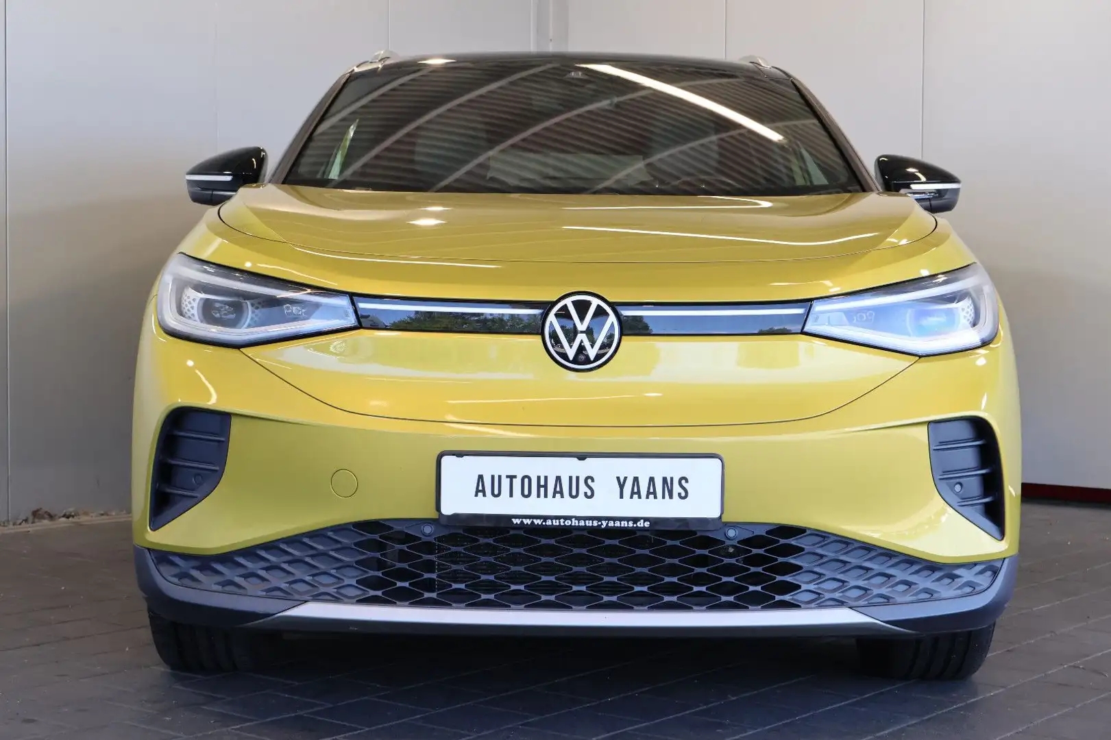 Volkswagen ID.4 Pro Perfor. 1st Max WÄRMEPUMPE+HUD+PANO+AHK Gelb - 2