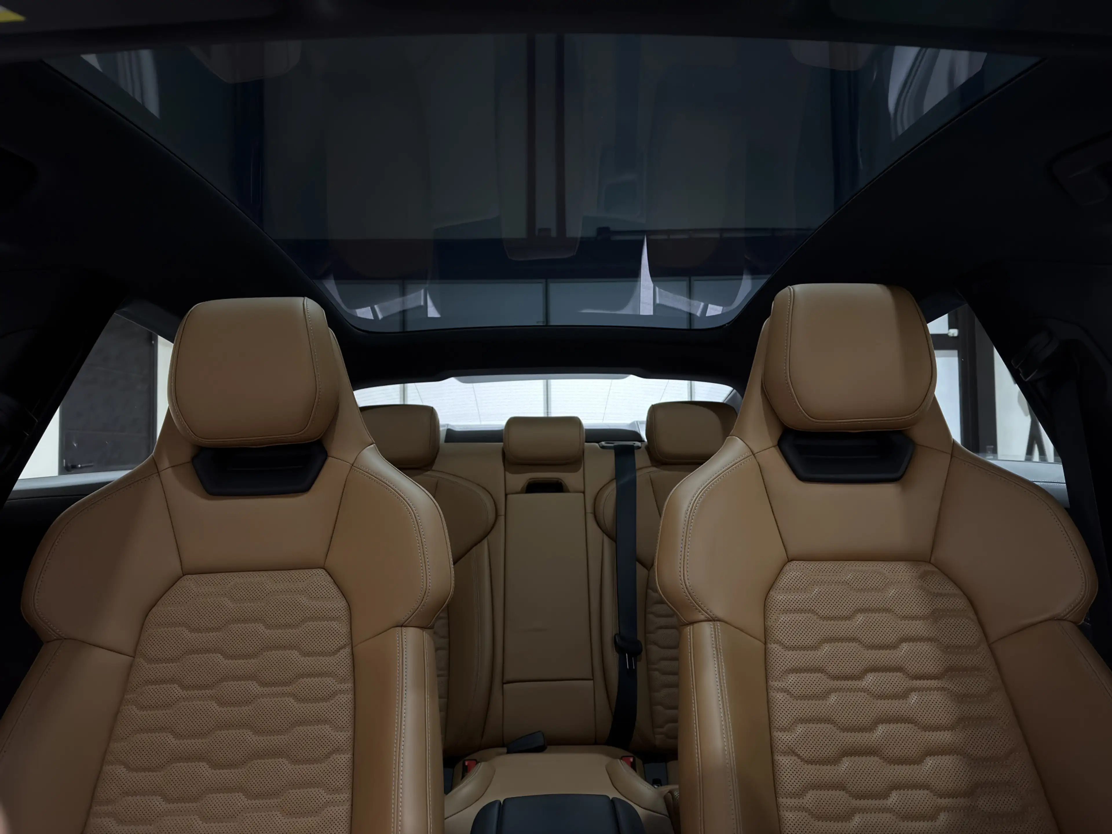 Audi e-tron GT 93 kWh | SOH 89% | Achterasbesturing | ACC | Nappa — photo 38