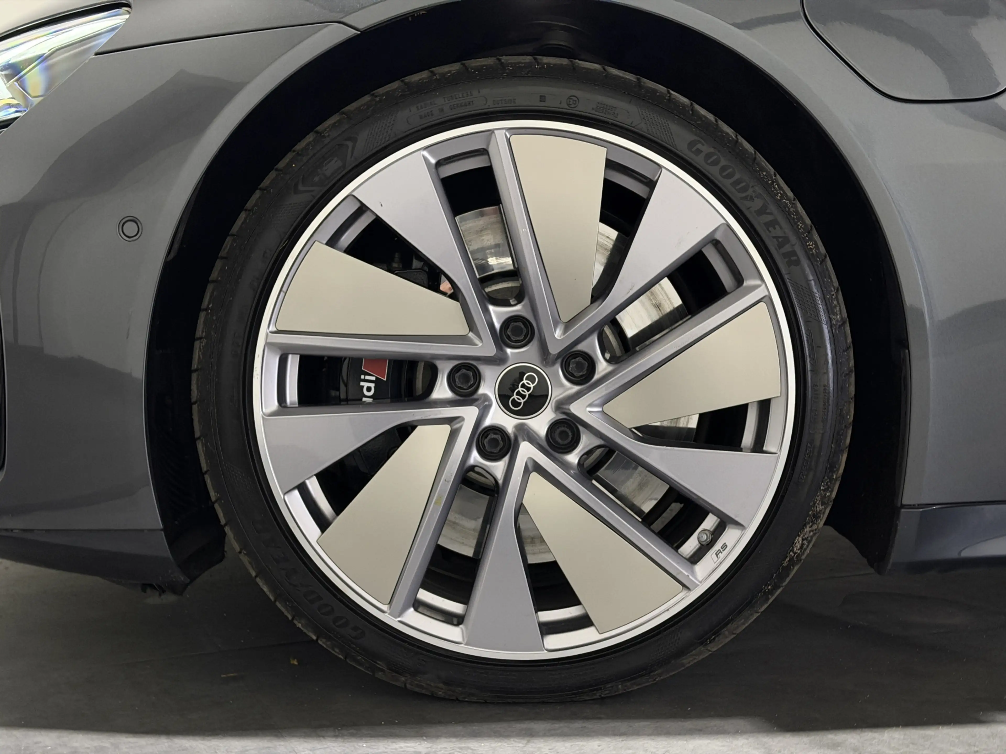 Audi e-tron GT 93 kWh | SOH 89% | Achterasbesturing | ACC | Nappa — photo 16