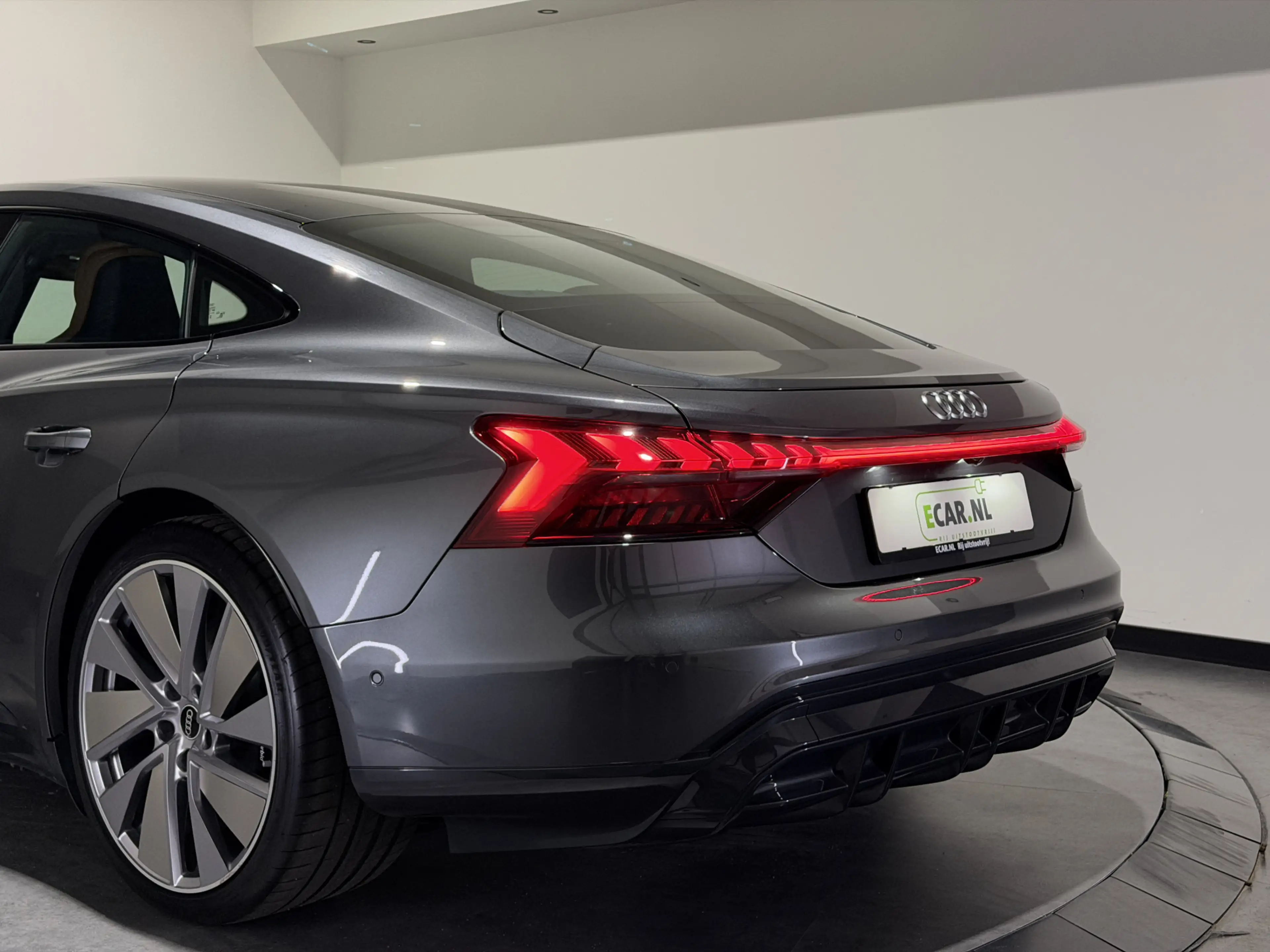 Audi e-tron GT 93 kWh | SOH 89% | Achterasbesturing | ACC | Nappa — photo 11