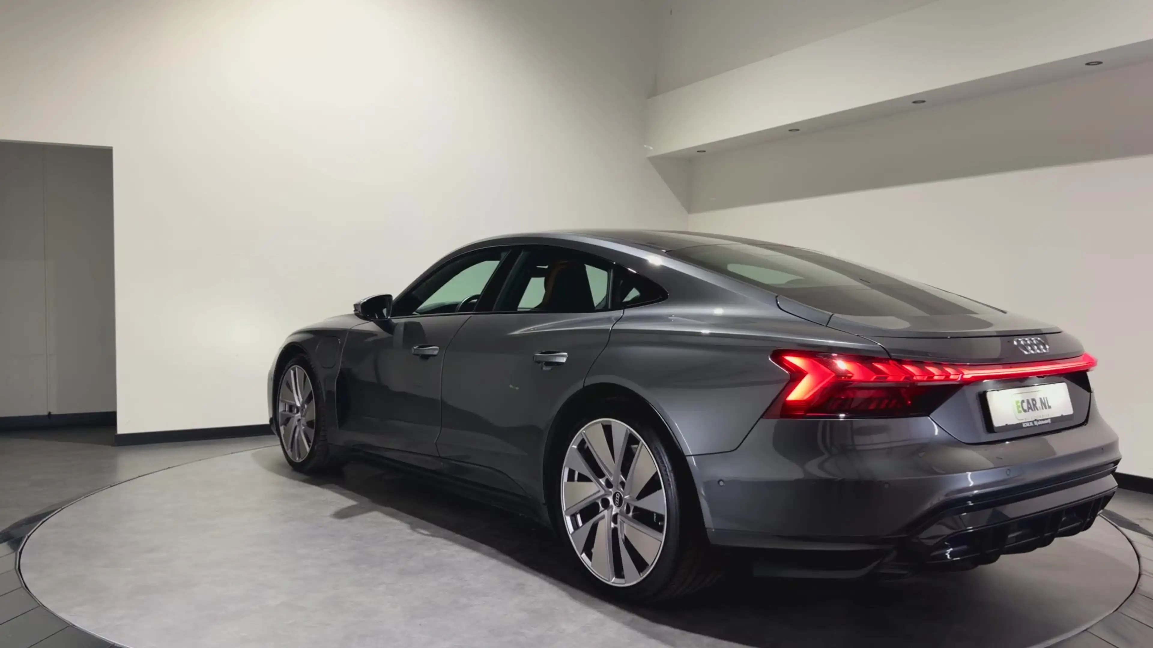 Audi e-tron GT 93 kWh | SOH 89% | Achterasbesturing | ACC | Nappa — photo 6