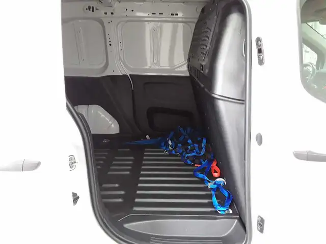 Opel Combo view 13