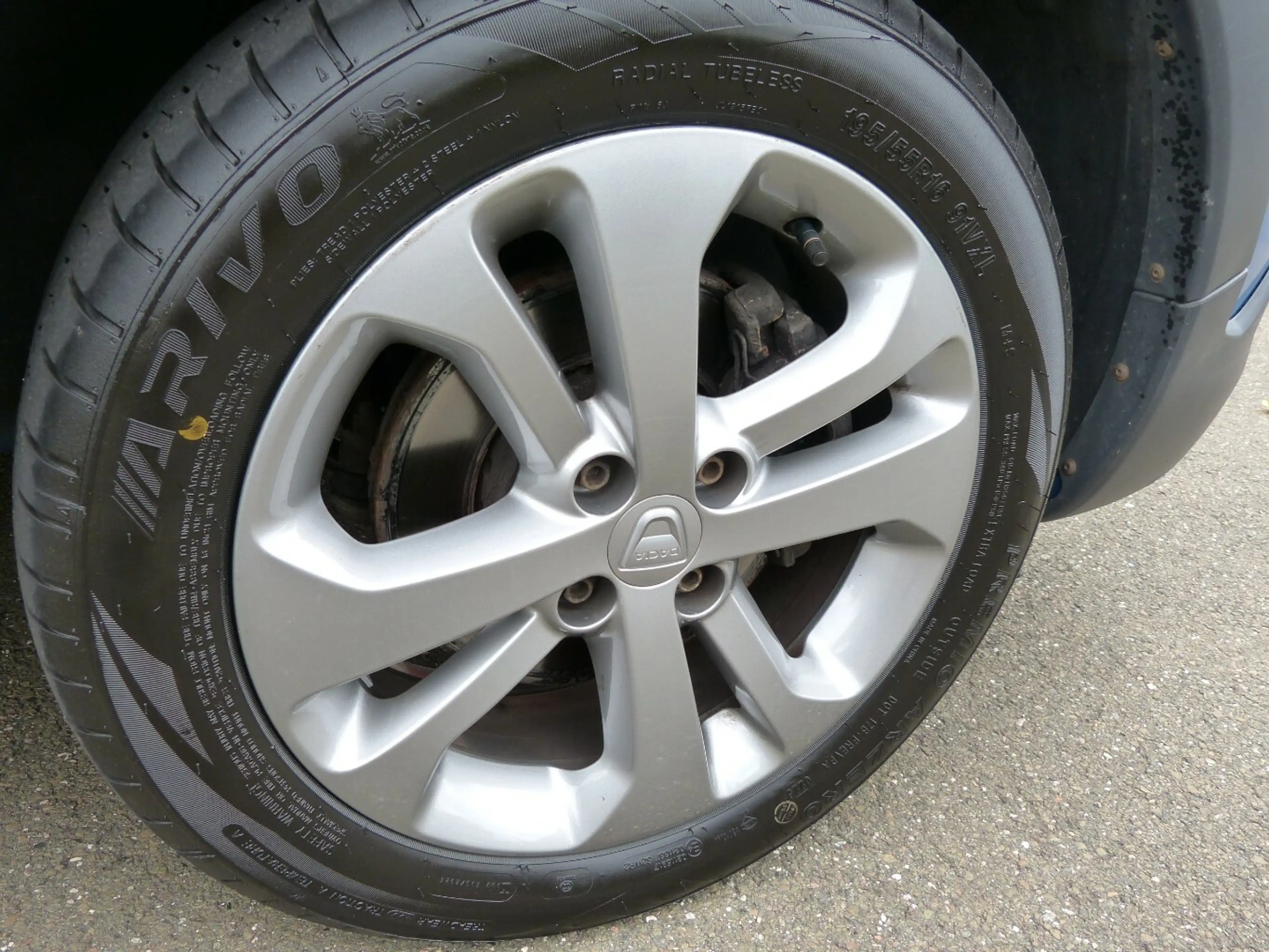 Dacia Lodgy Stepway TCE 115 [NAVI/SHZ/PDC/7-Sitze] — photo 9