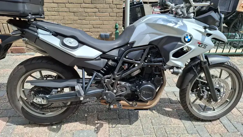BMW F 700 GS - foto 2