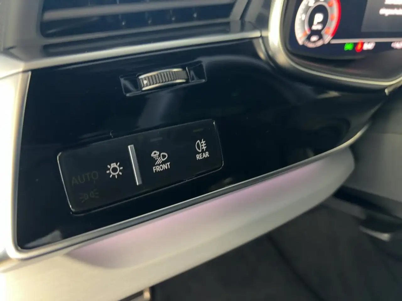 Audi Q8 SUV 50 TDI quattro 210 kW tiptronic S-Line 15