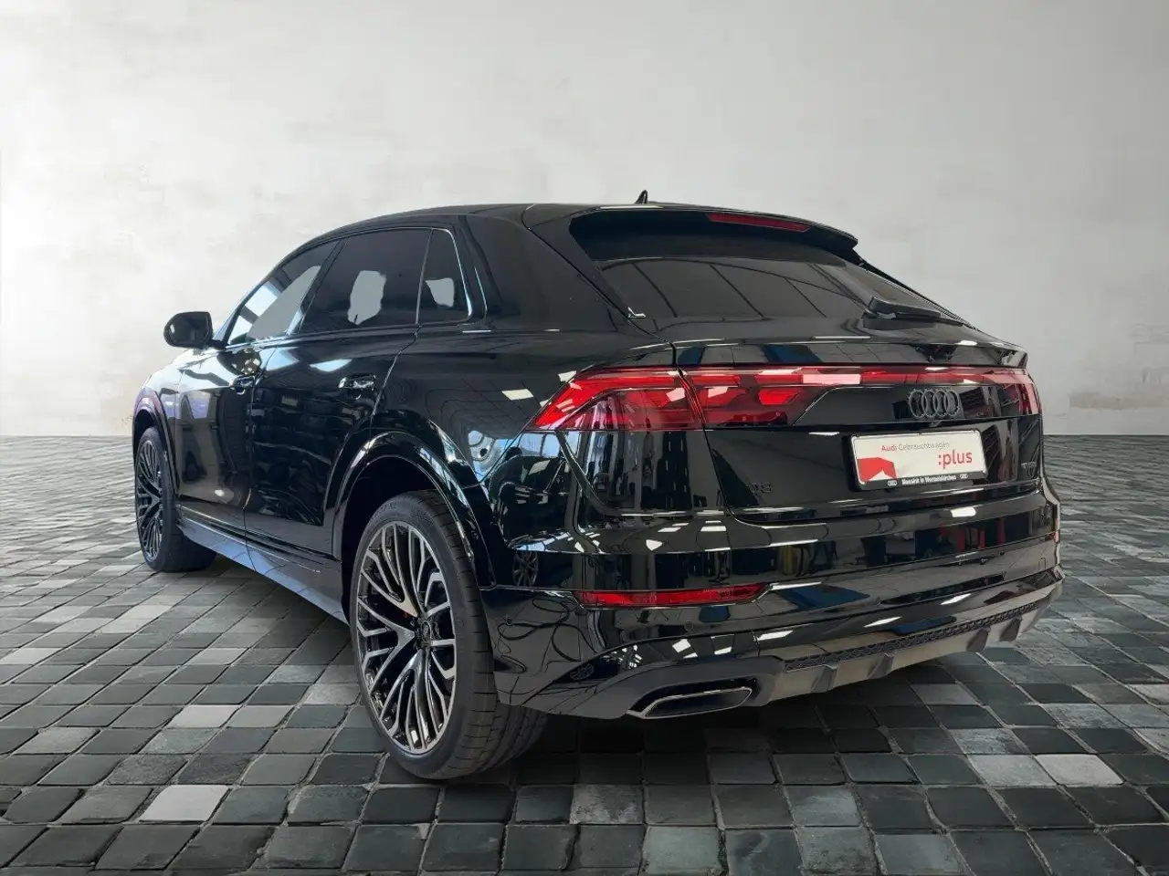 Audi Q8 SUV 50 TDI quattro 210 kW tiptronic S-Line 5