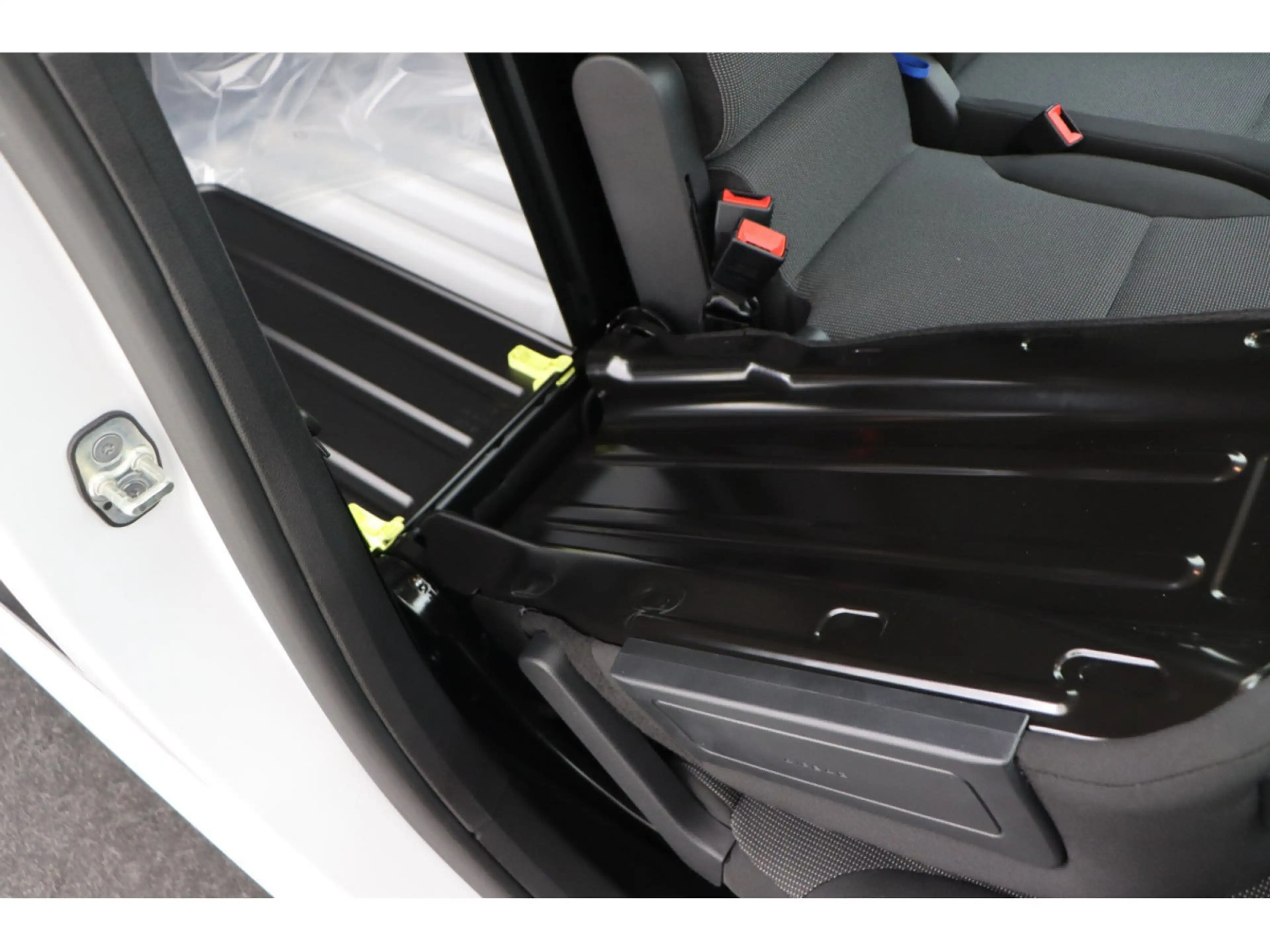 Peugeot Partner L2H1 130 Navy/Klimaautomatik — photo 13