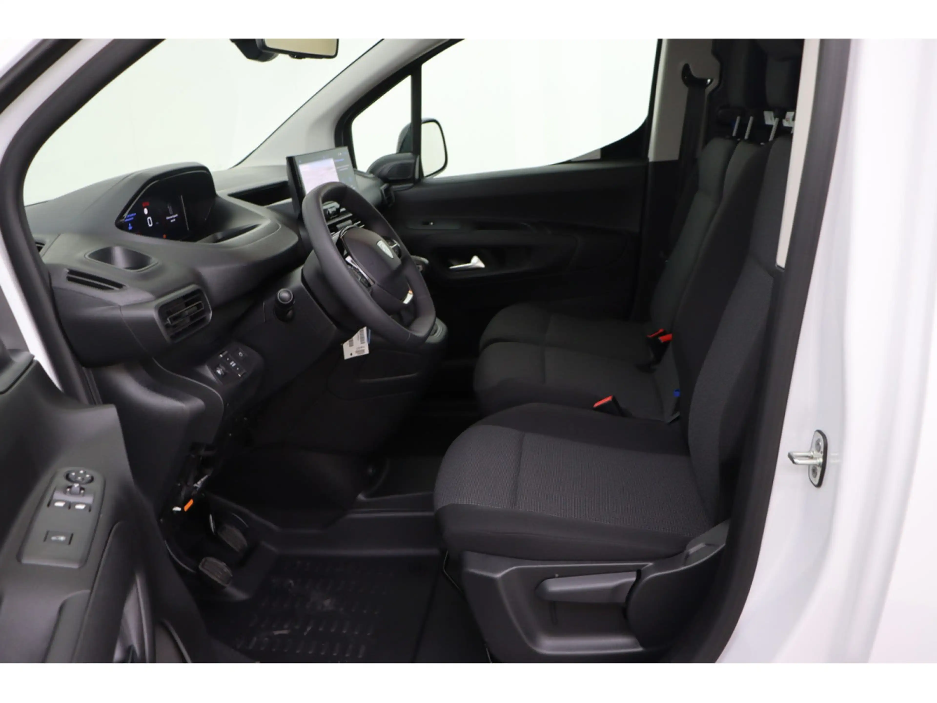 Peugeot Partner L2H1 130 Navy/Klimaautomatik — photo 14