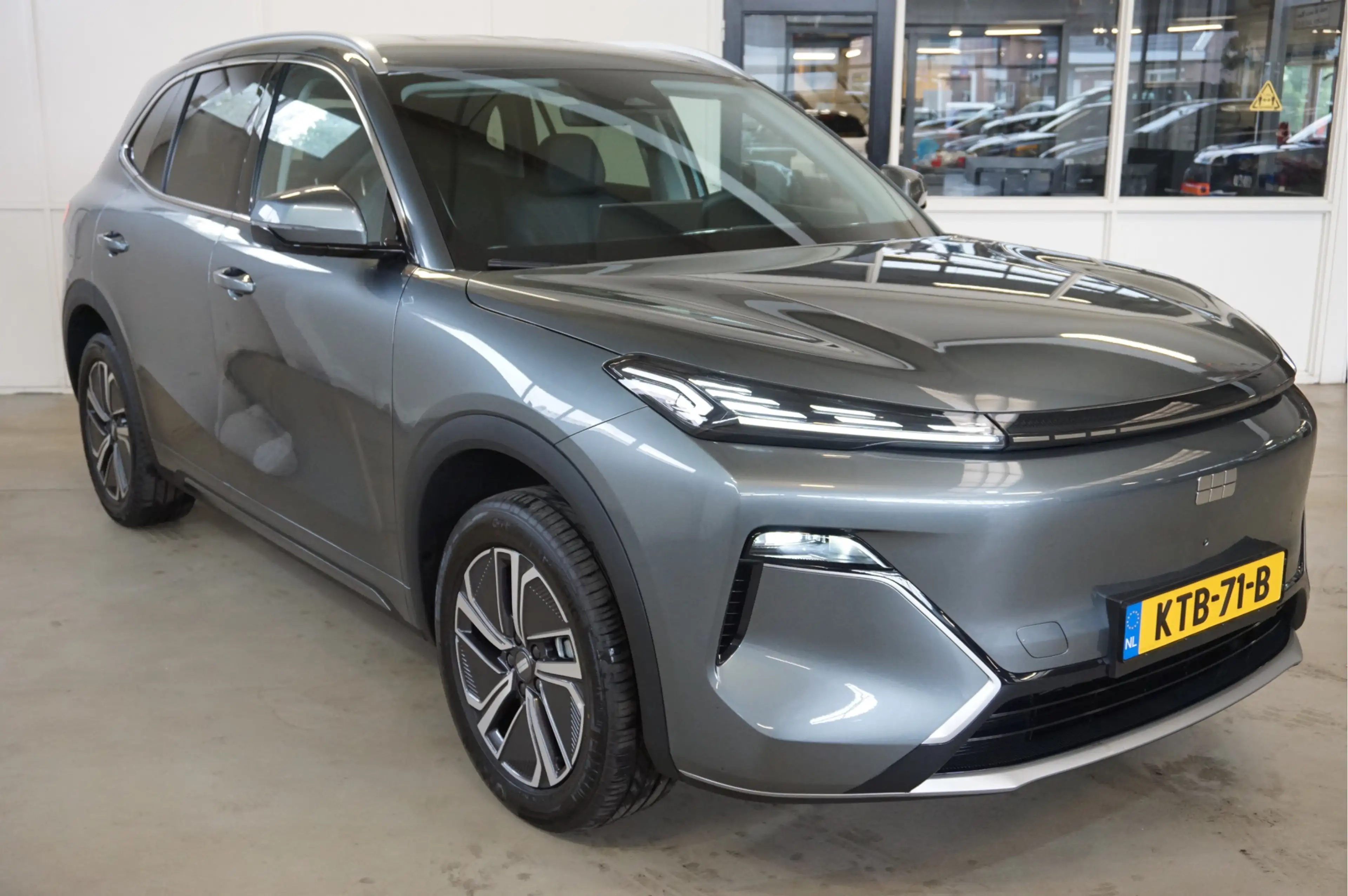 Geely Starray EM-i 1.5 Pro 83Km elektrisch All-in prijs: direct wegri — photo 4