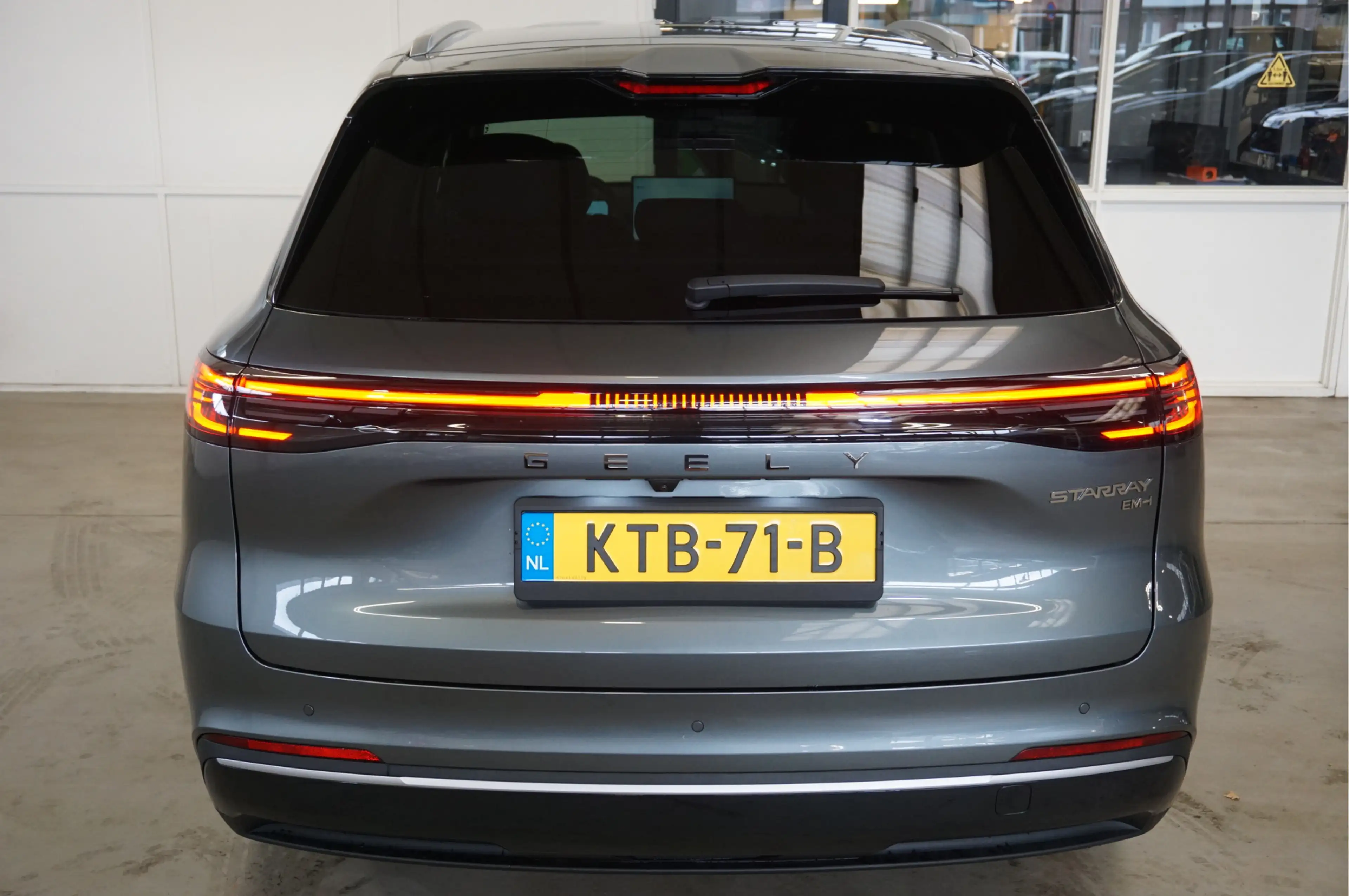 Geely Starray EM-i 1.5 Pro 83Km elektrisch All-in prijs: direct wegri — photo 10
