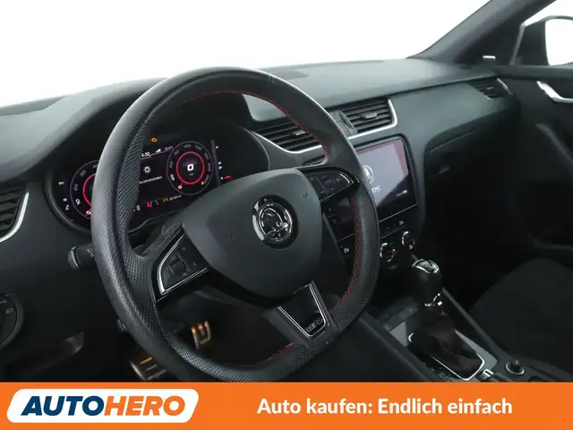 Skoda Octavia view 11