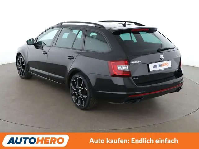 Skoda Octavia view 4
